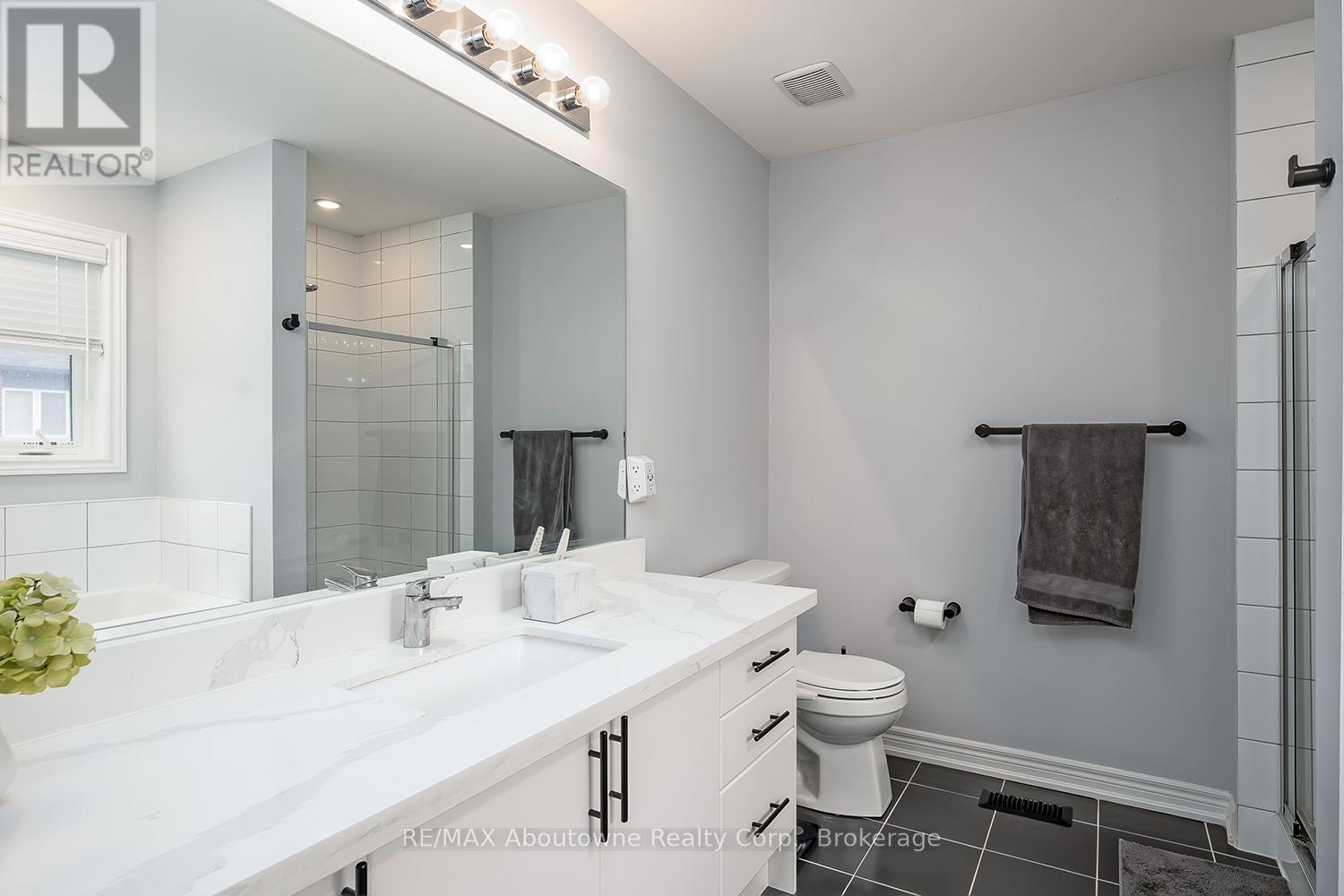 1548 Carr Landing, Milton, Ontario  L9E 1G9 - Photo 20 - W13103288