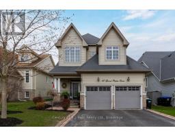 40 GRAND POPLAR LANE, Wasaga Beach, Ontario