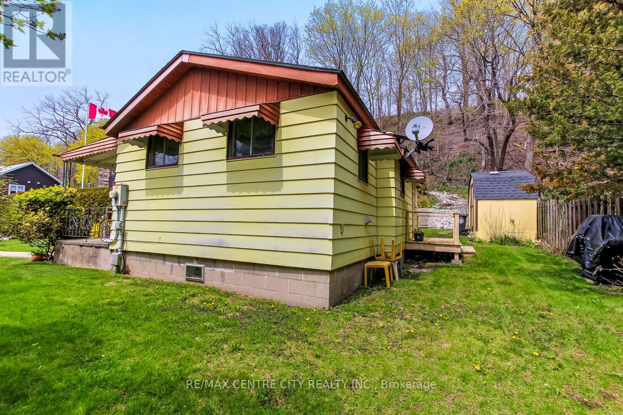393 Stanley Park Drive, Central Elgin, Ontario  N5L 1E6 - Photo 11 - X13097564