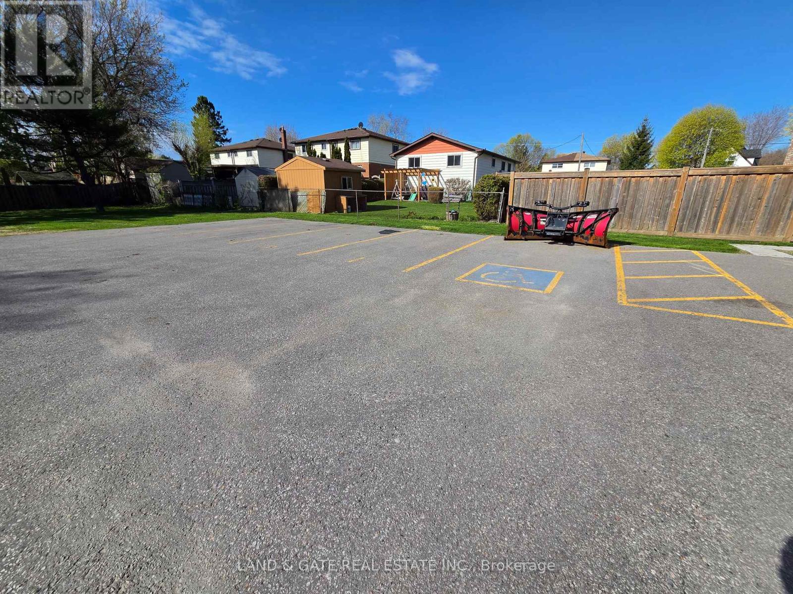 2 - 631 Bloor Street, Oshawa, Ontario  L1H 3N4 - Photo 19 - E13103276