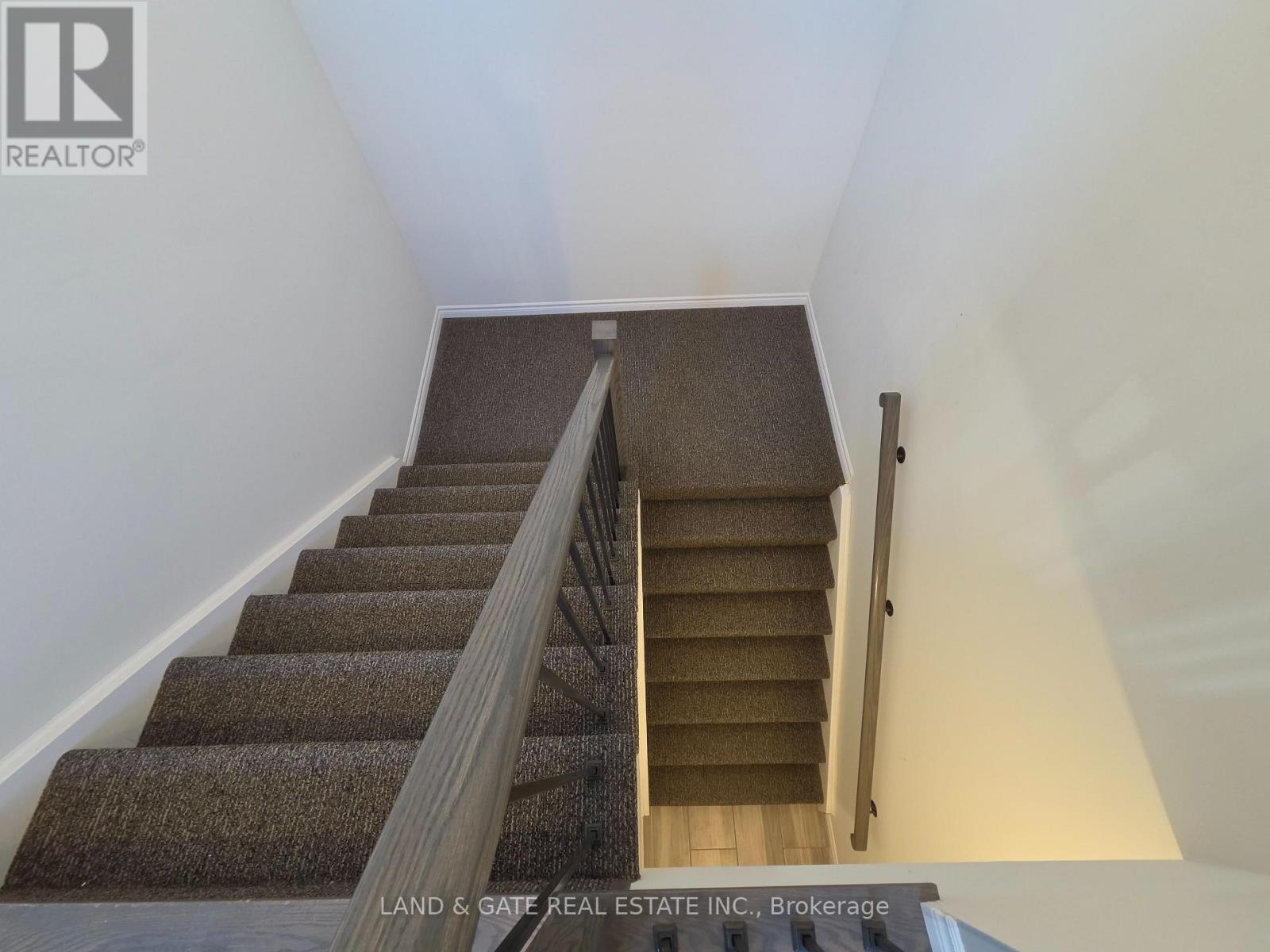 2 - 631 Bloor Street, Oshawa, Ontario  L1H 3N4 - Photo 5 - E13103276