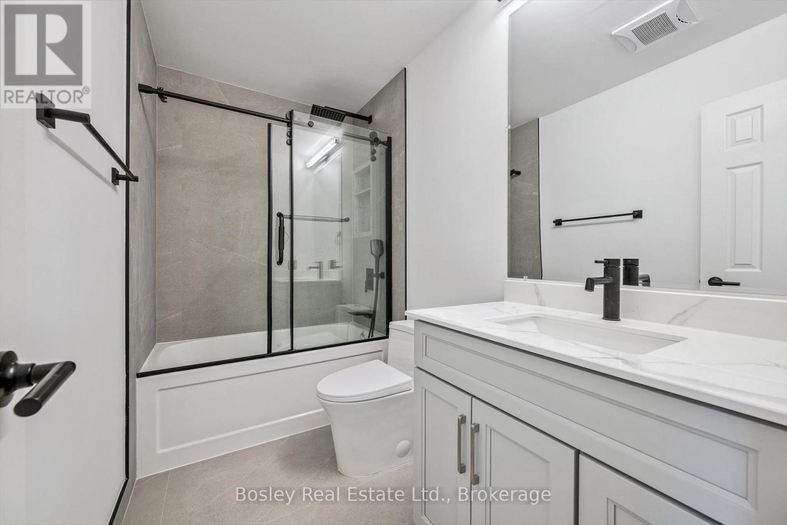 900 Central Park Drive, Brampton, Ontario  L6S 3J6 - Photo 22 - W13103368
