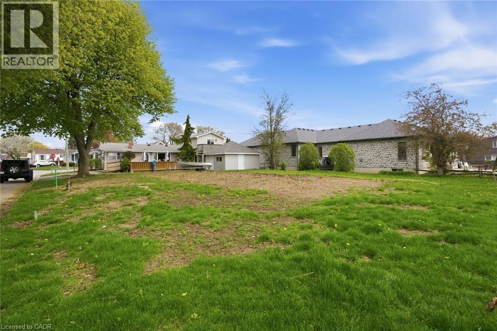 2039 Erie Street, Port Dover, Ontario  N0A 1N7 - Photo 7 - 40827336