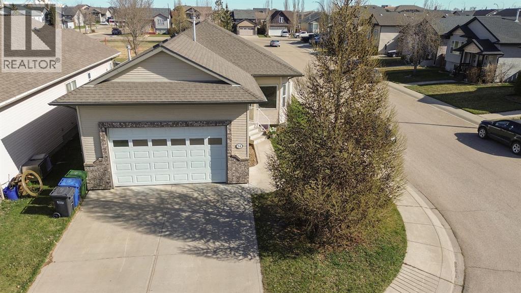 74 Jack Crescent, Red Deer, Alberta  T4P 0B1 - Photo 1 - A2307949