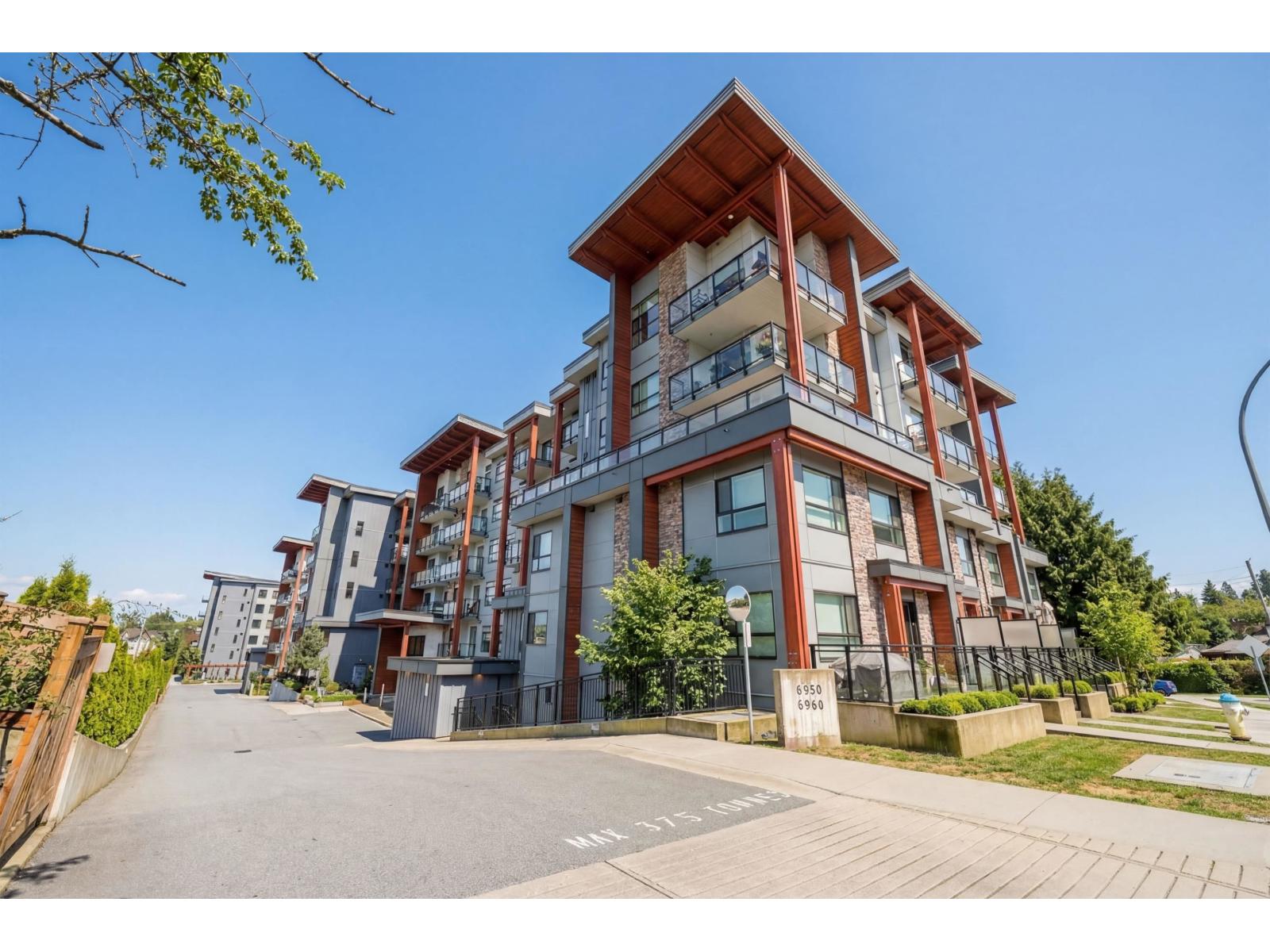 501 6950 NICHOLSON ROAD, Delta, British Columbia