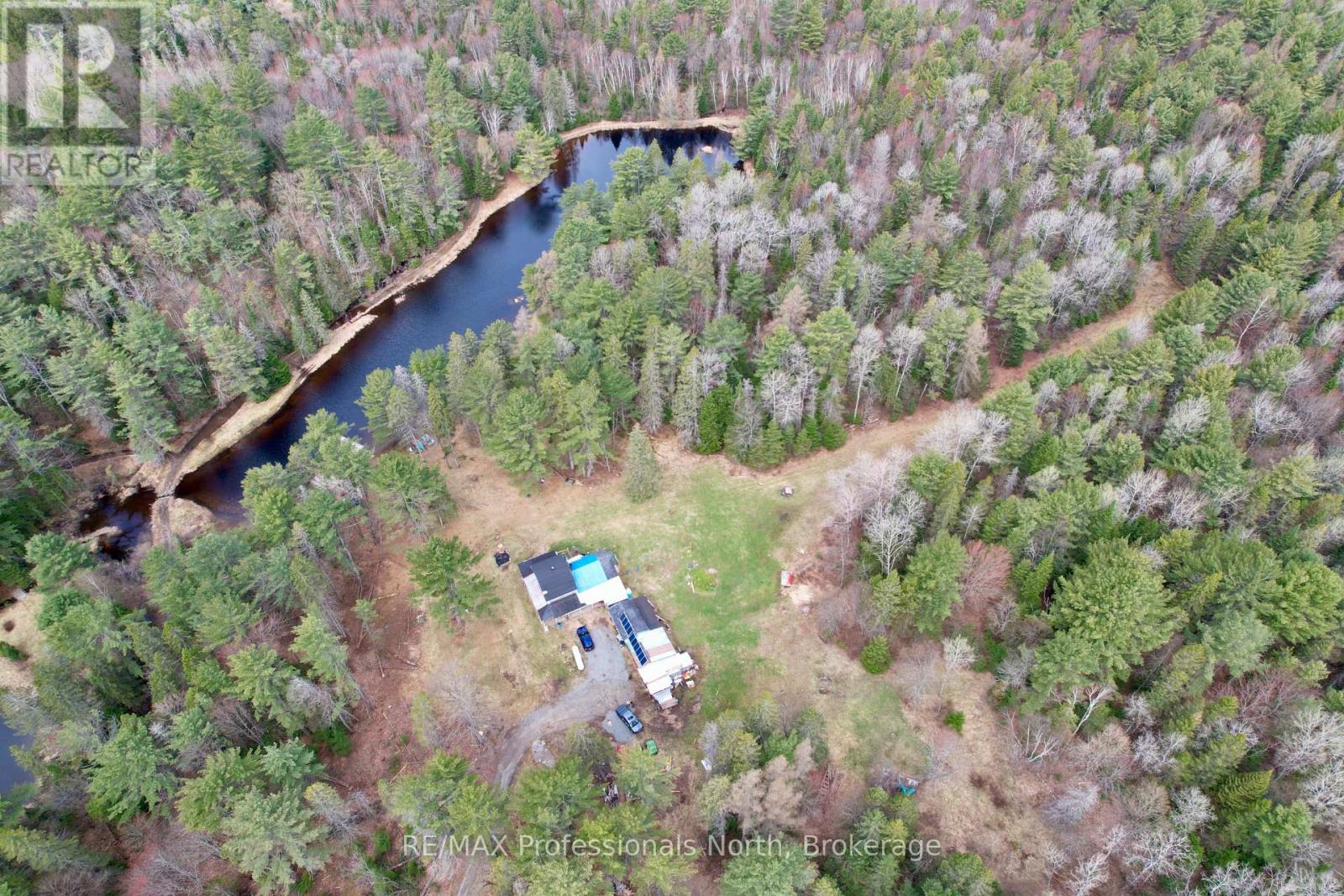 862 LYNX LAKE RD ROAD, Huntsville, Ontario