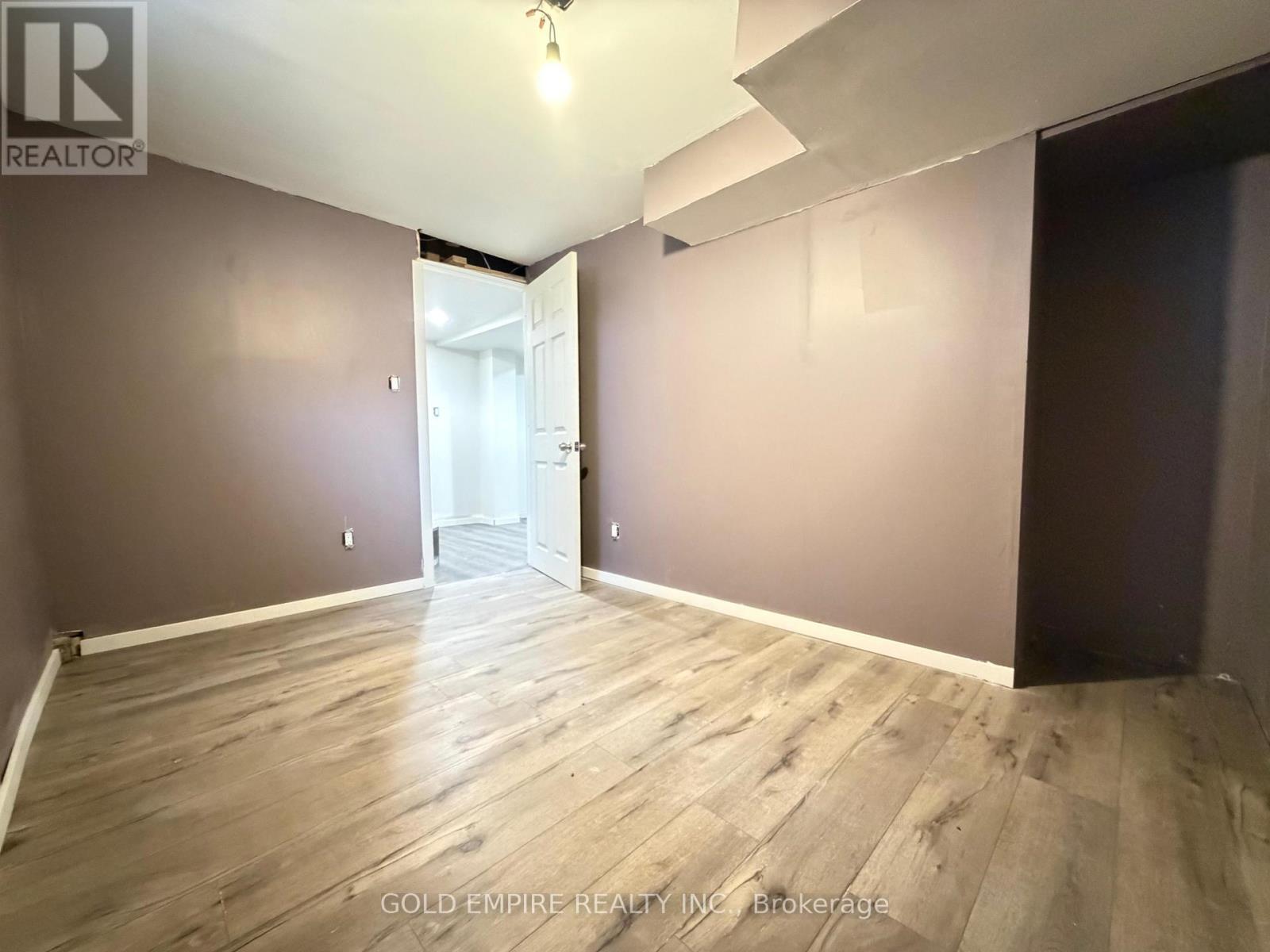 545 Highbury Avenue N, London East, Ontario  N5W 4K6 - Photo 24 - X13103068