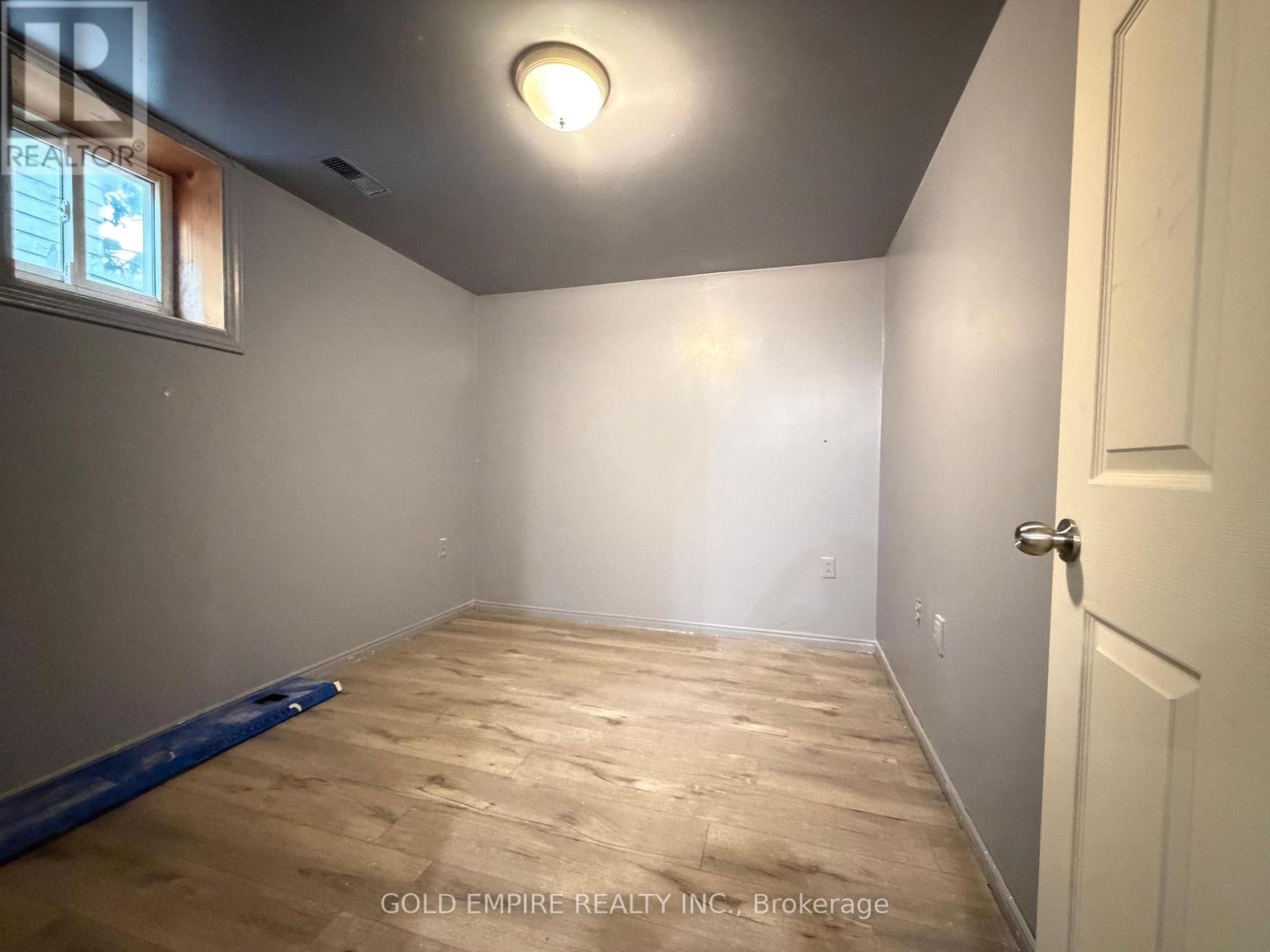 545 Highbury Avenue N, London East, Ontario  N5W 4K6 - Photo 25 - X13103068