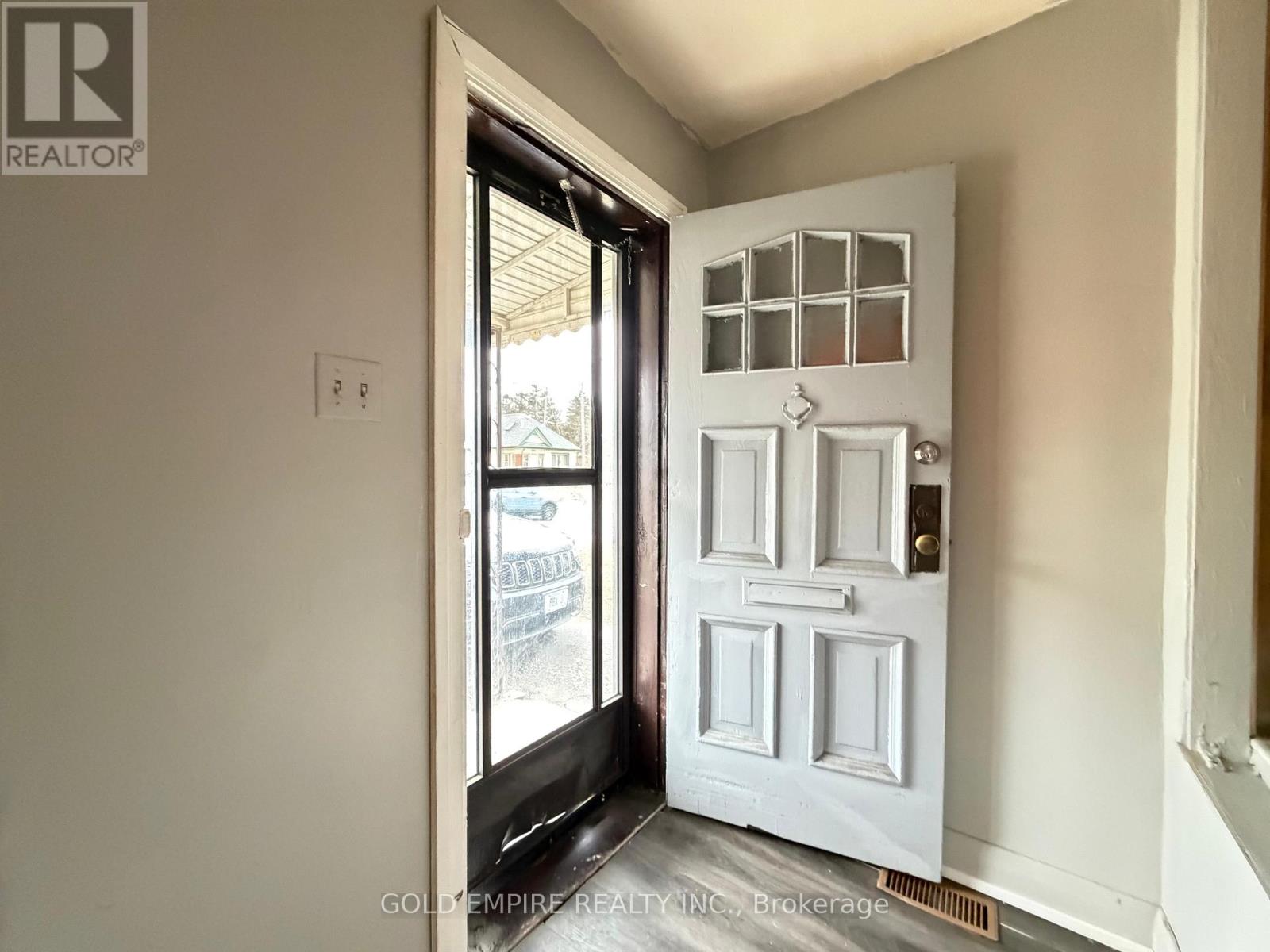 545 Highbury Avenue N, London East, Ontario  N5W 4K6 - Photo 3 - X13103068