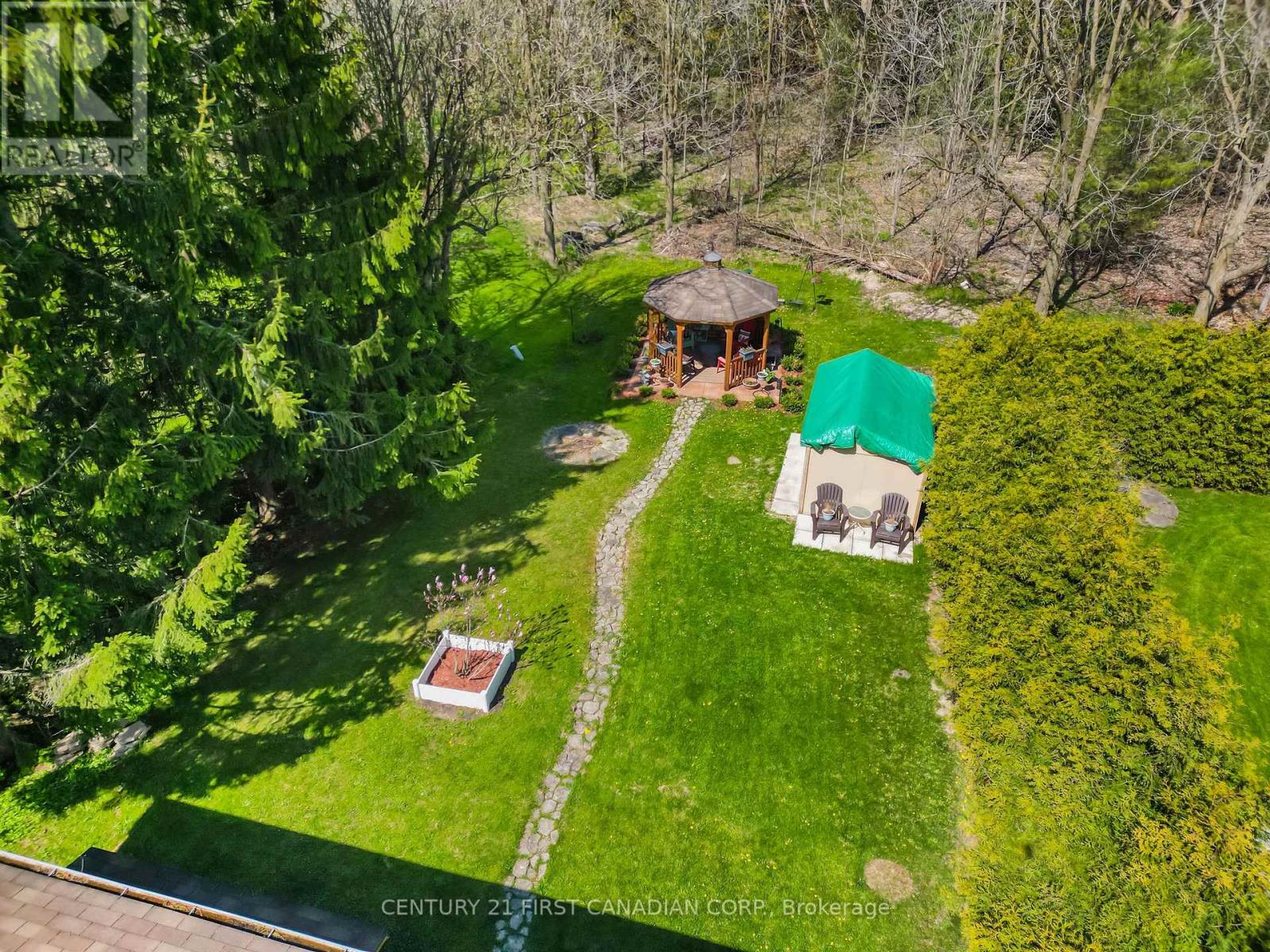 129 Albert Street, Lucan Biddulph, Ontario  N0M 2J0 - Photo 5 - X13103166