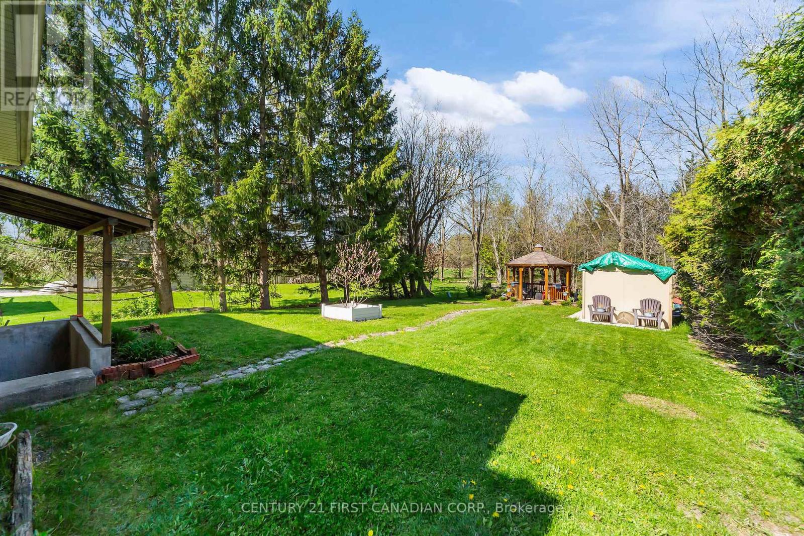 129 Albert Street, Lucan Biddulph, Ontario  N0M 2J0 - Photo 7 - X13103166