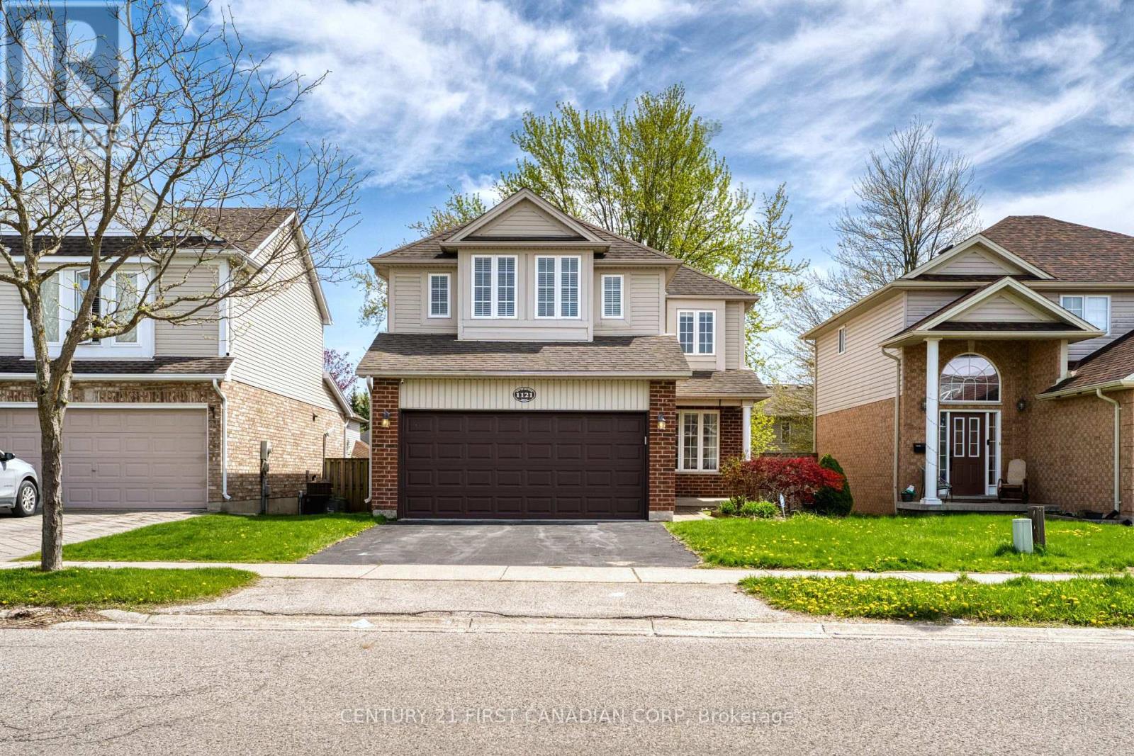 1121 SOUTH WENIGE DRIVE, London North, Ontario