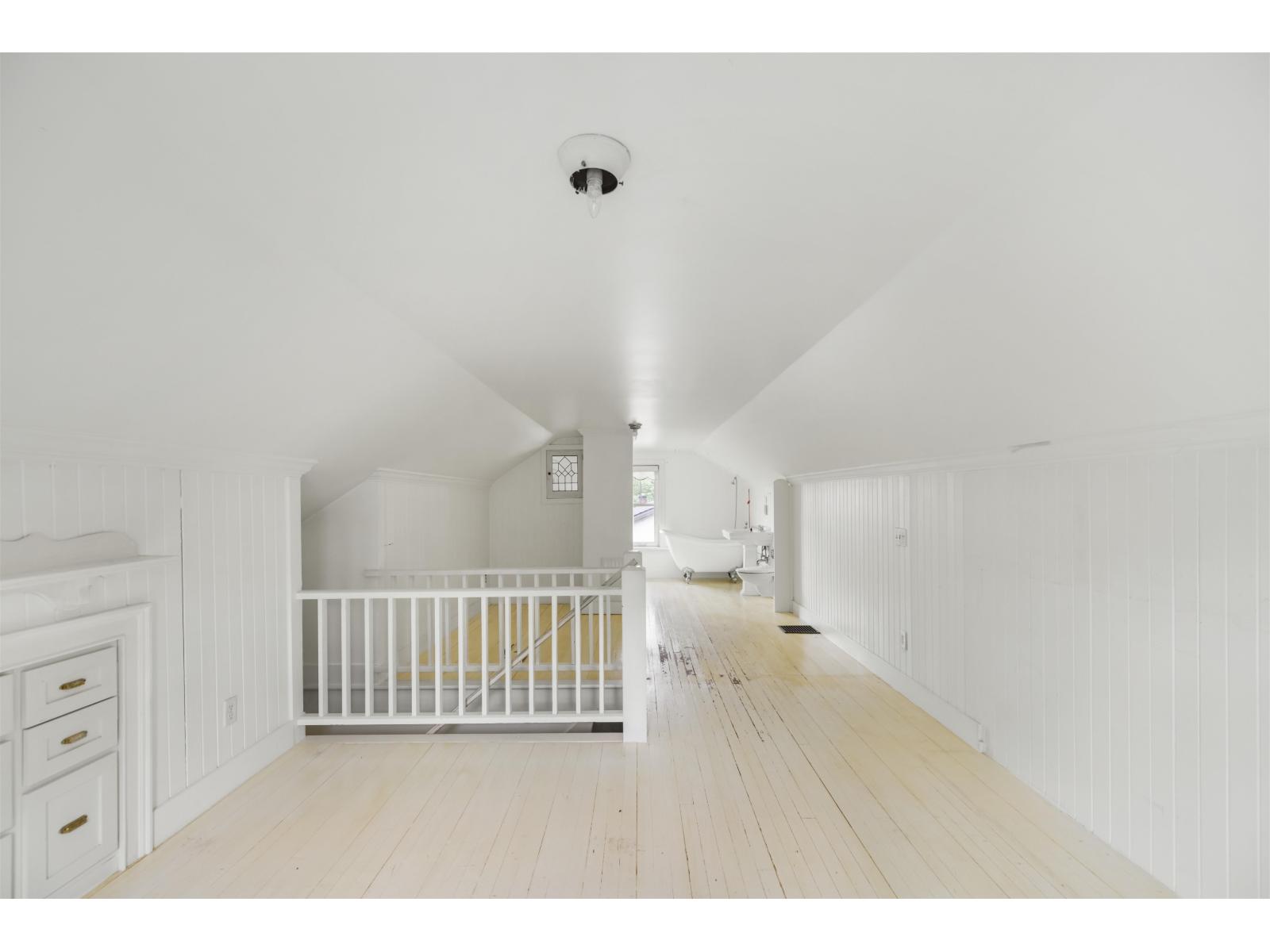 33433 3 Avenue, Mission, British Columbia  V2V 1P3 - Photo 8 - R3114585