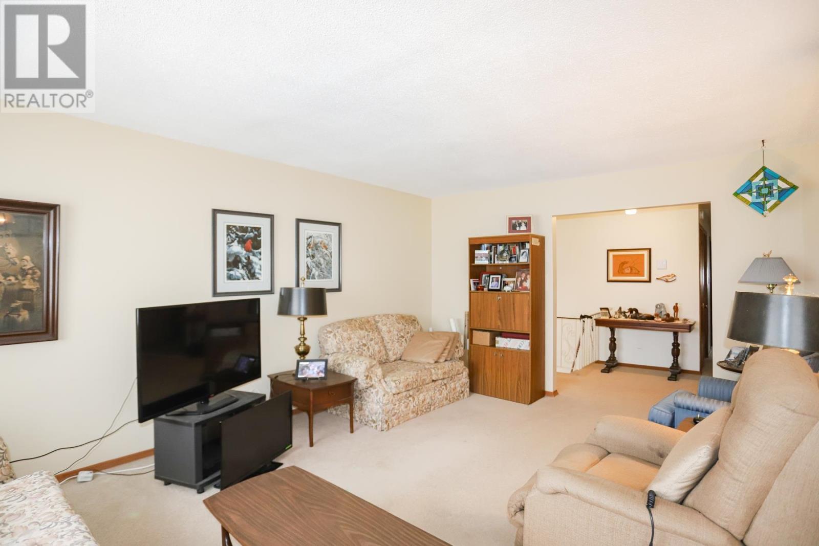19 Country Club Pl, Sault Ste. Marie, Ontario  P6A 5Z8 - Photo 15 - SM260938