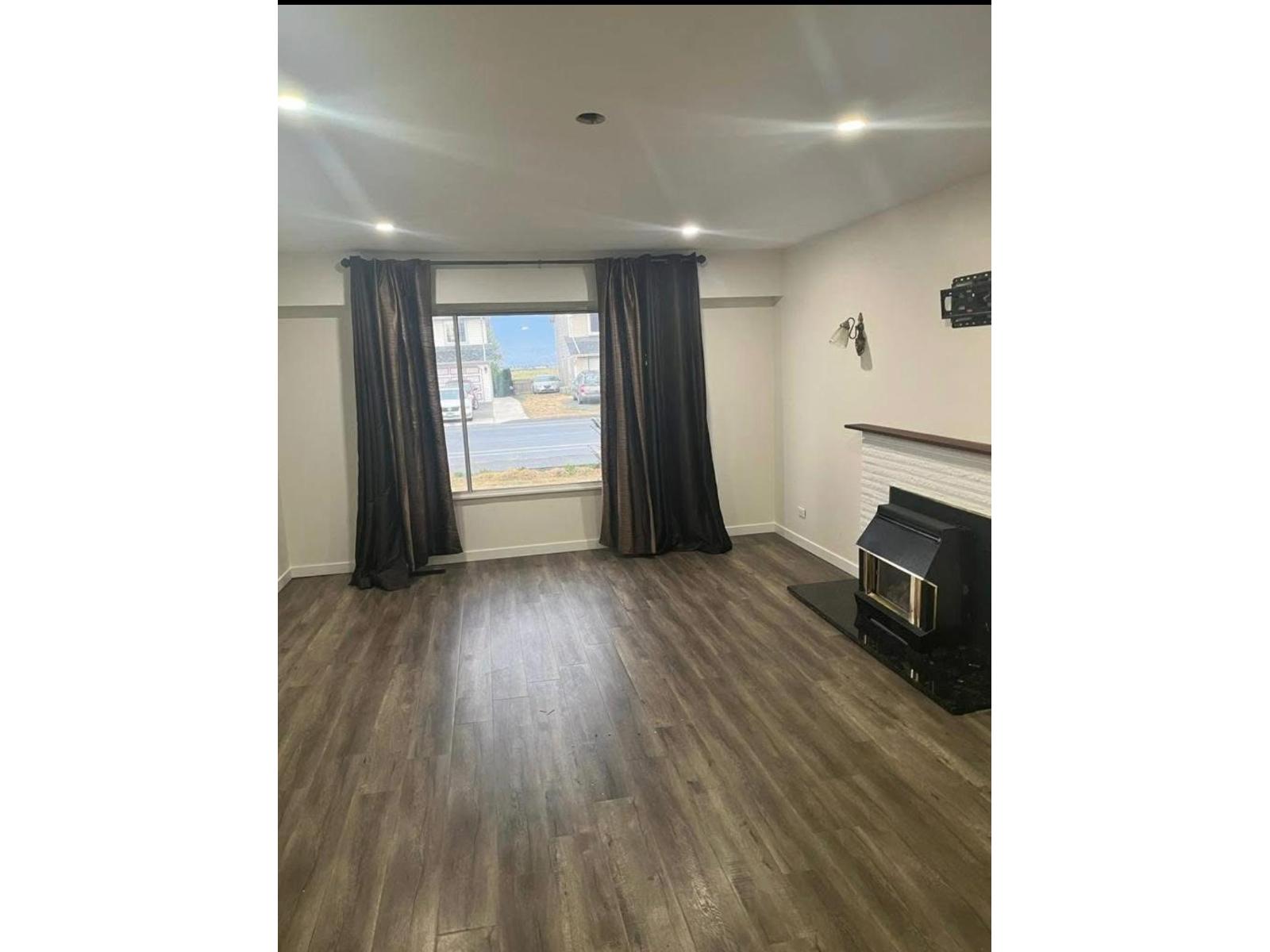 8561 Broadway Street, Chilliwack Proper South, Chilliwack, British Columbia  V2P 5V4 - Photo 8 - R3121320