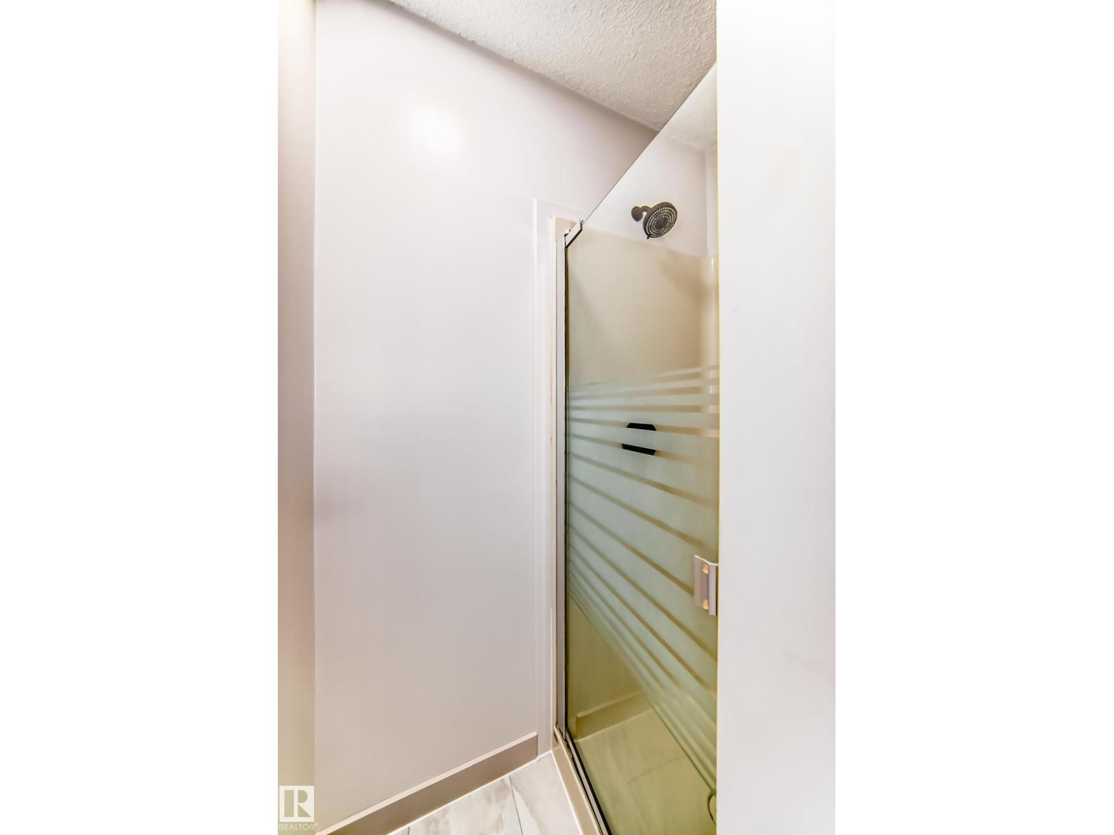 Unknown Address, ,     - Photo 25 - E4486597