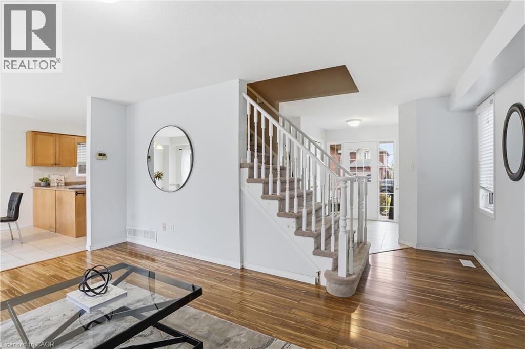 156 Provident Way, Hamilton, Ontario  L0R 1W0 - Photo 7 - 40828601