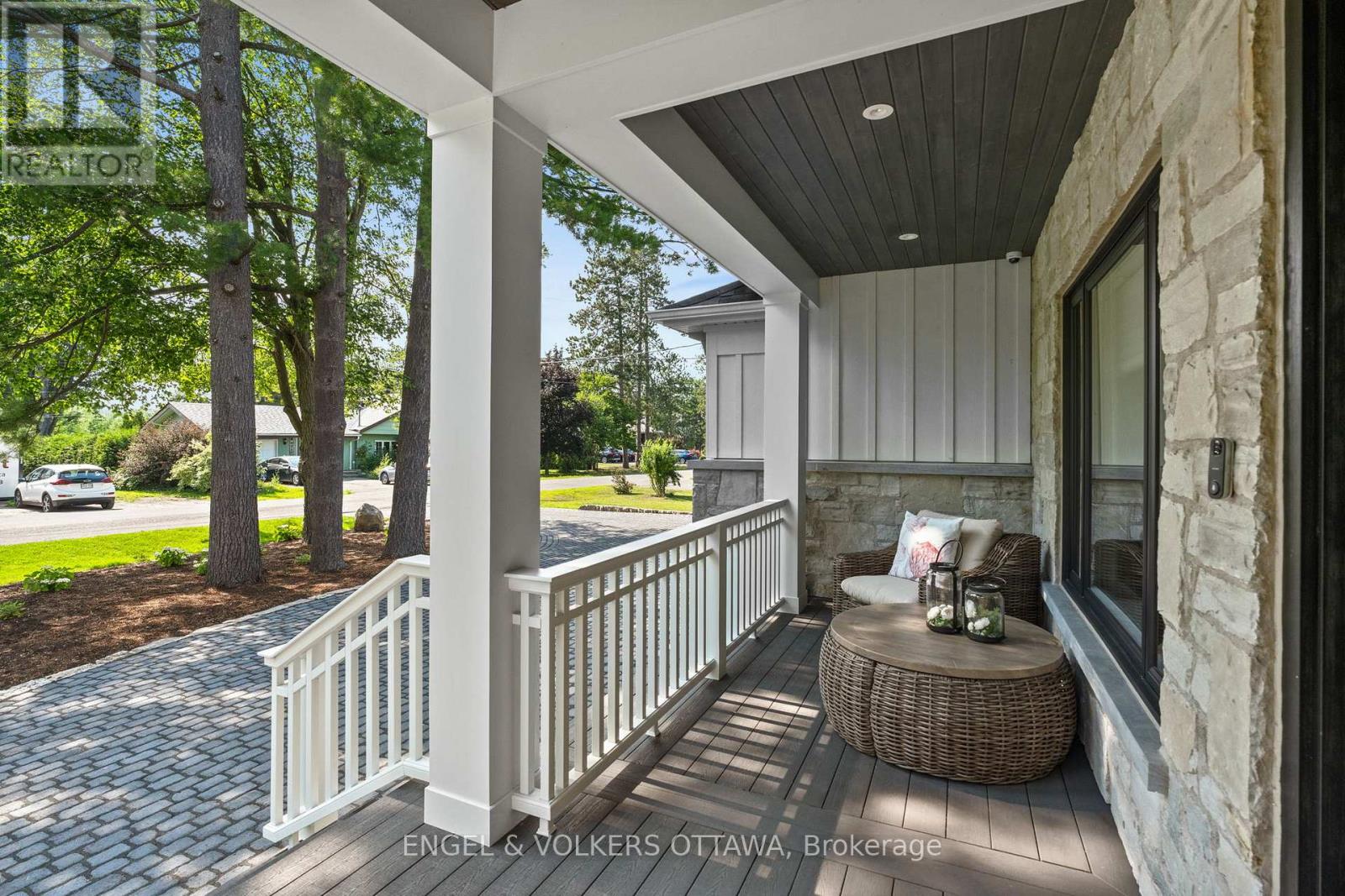 6117 James Bell Drive, Ottawa, Ontario  K4M 1B3 - Photo 4 - X13103056