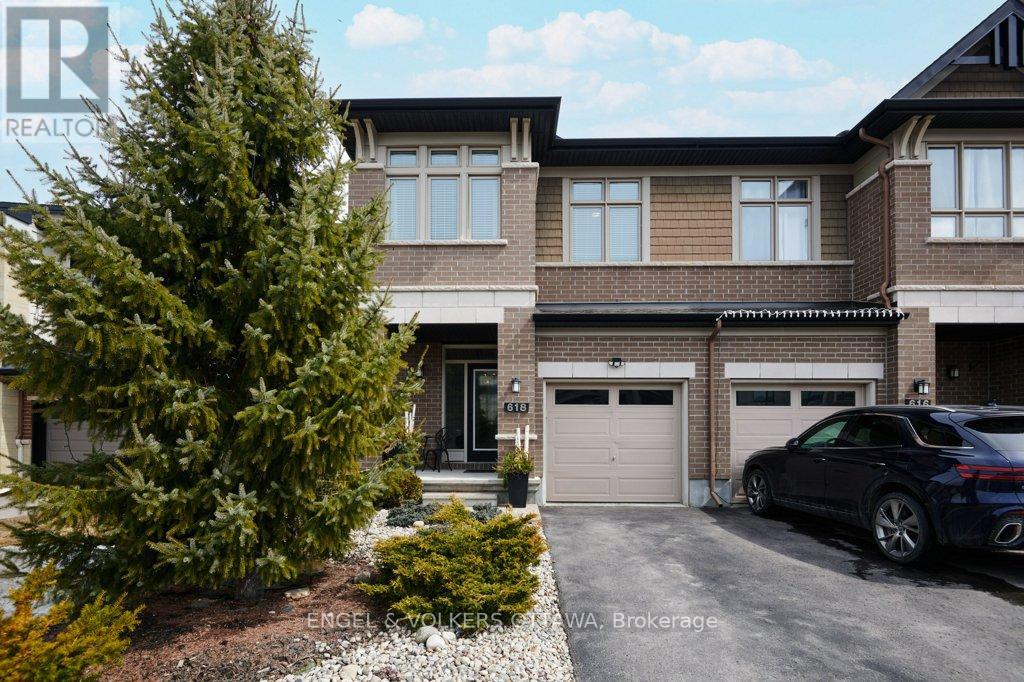 618 GUERNSEY PLACE, Ottawa, Ontario