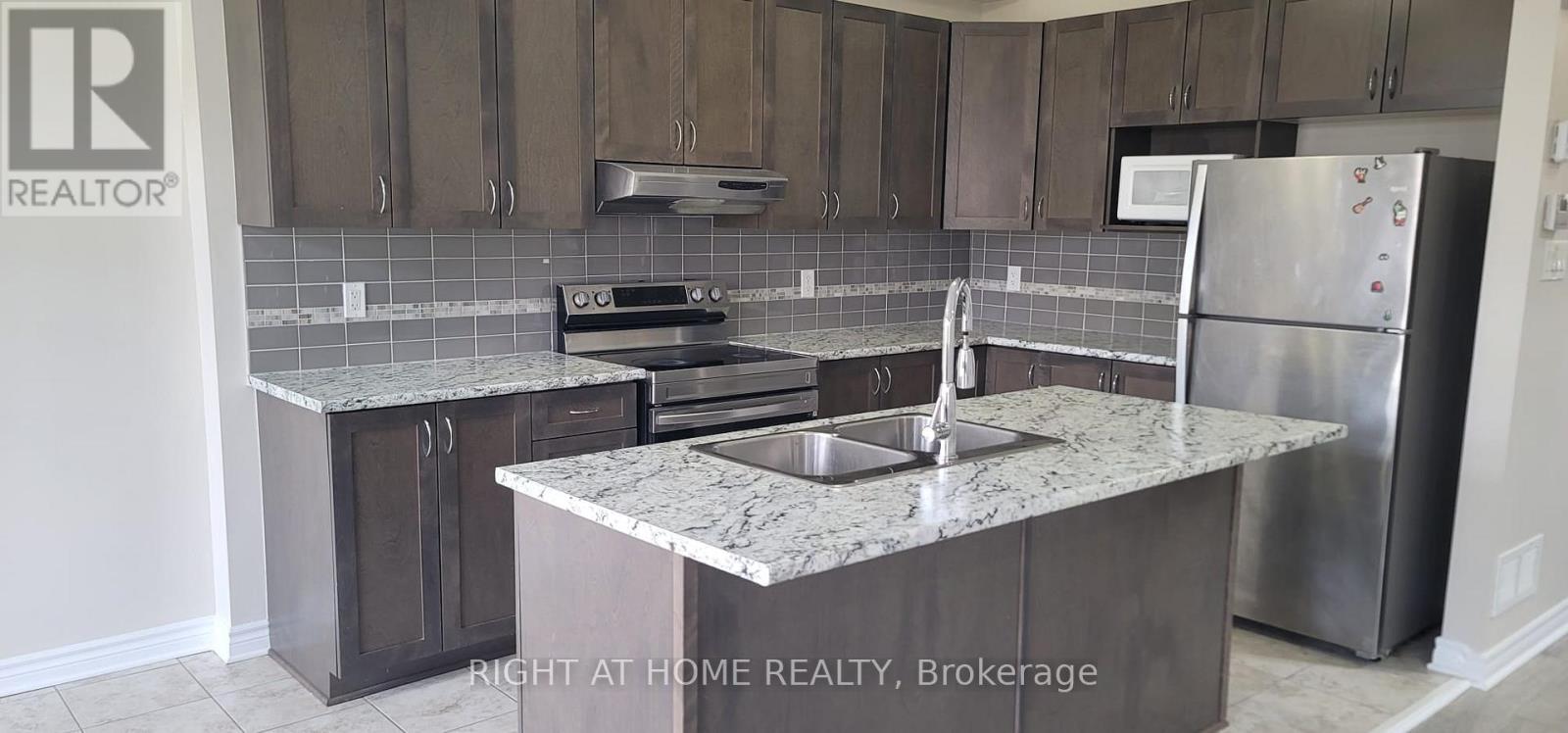 862 Kilbirnie Drive, Ottawa, Ontario  K2J 6G6 - Photo 3 - X13103132