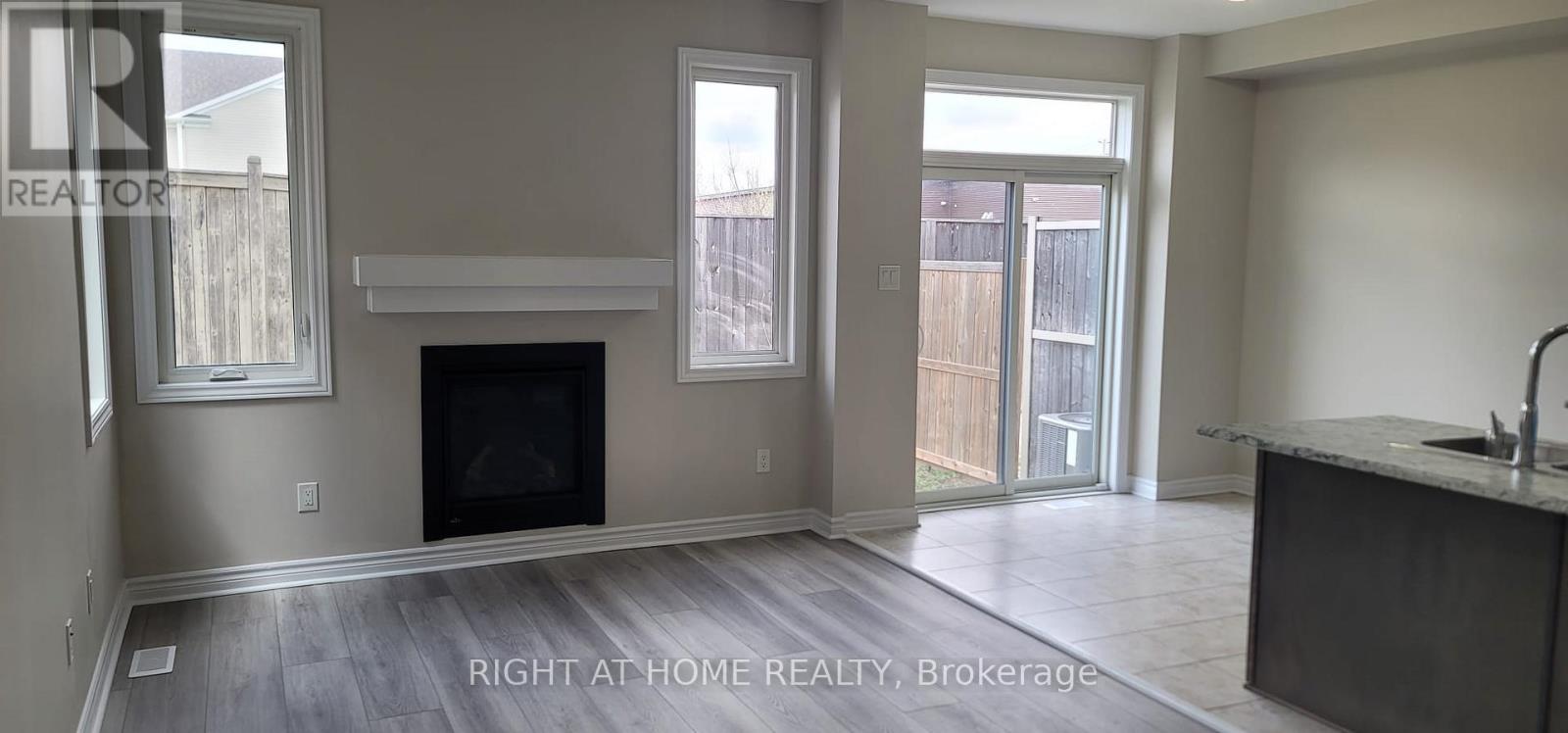 862 Kilbirnie Drive, Ottawa, Ontario  K2J 6G6 - Photo 4 - X13103132