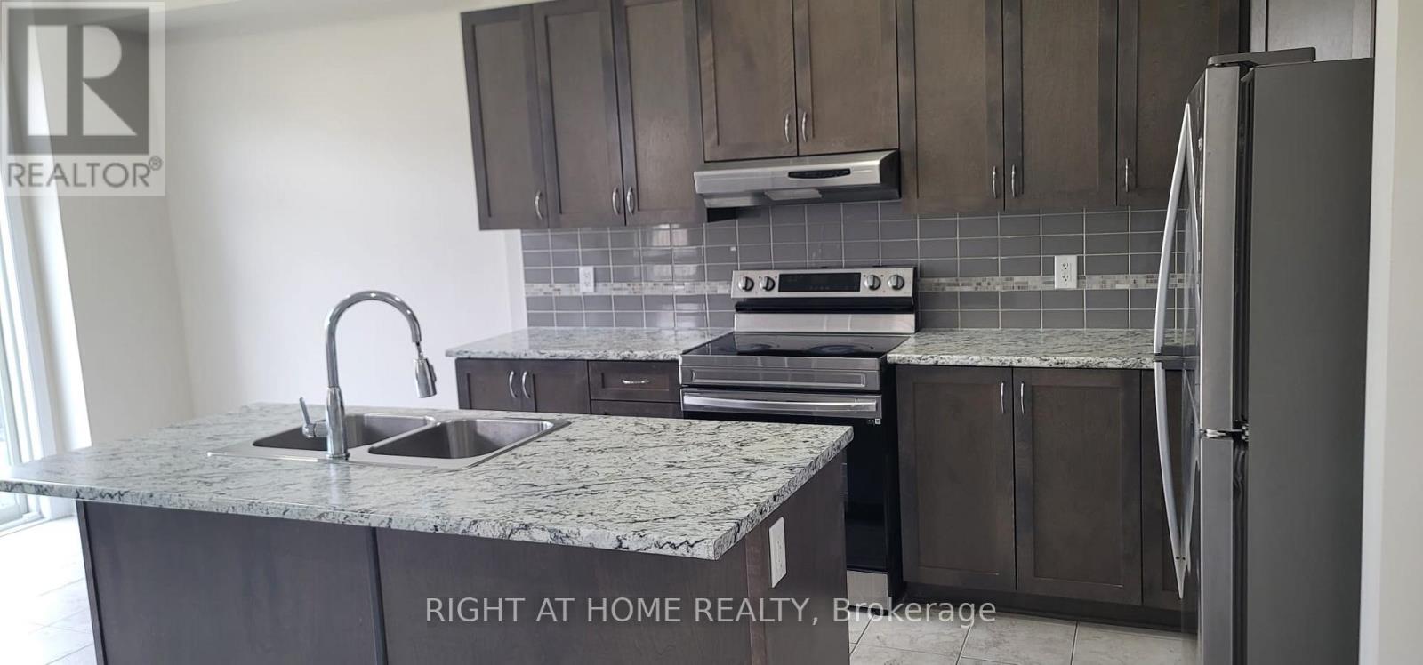 862 Kilbirnie Drive, Ottawa, Ontario  K2J 6G6 - Photo 6 - X13103132