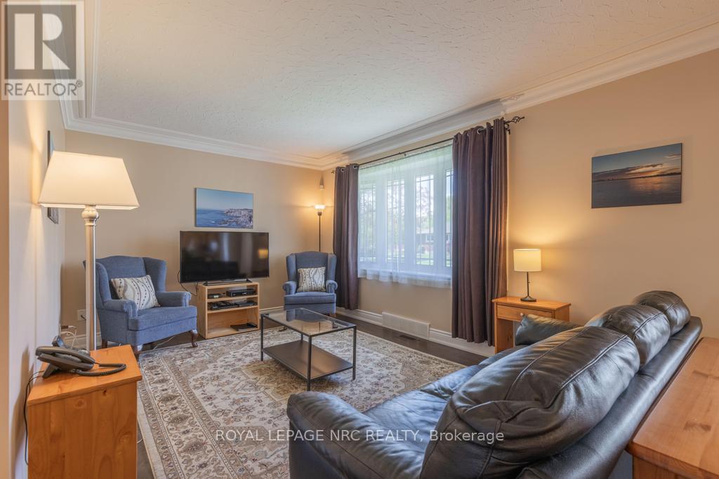 52 White Street, St. Catharines, Ontario  L2N 1Z8 - Photo 4 - X13103172