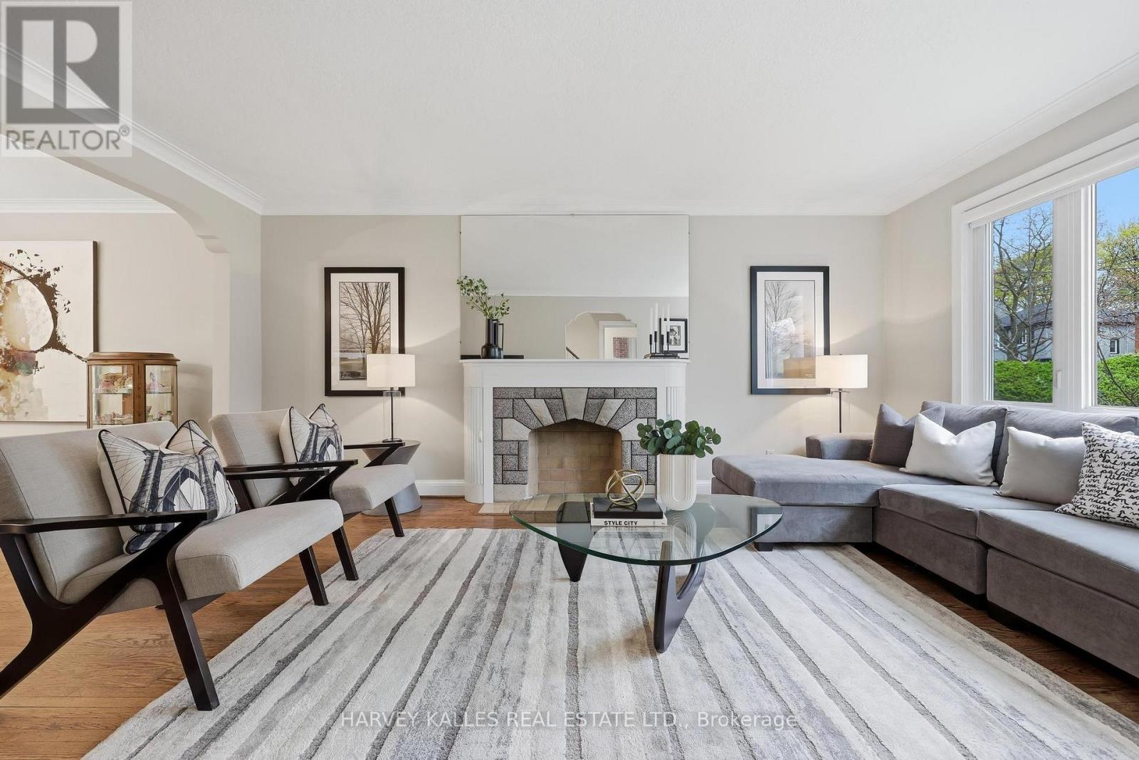 41 Romney Road, Toronto, Ontario  M3H 1H4 - Photo 3 - C13091136