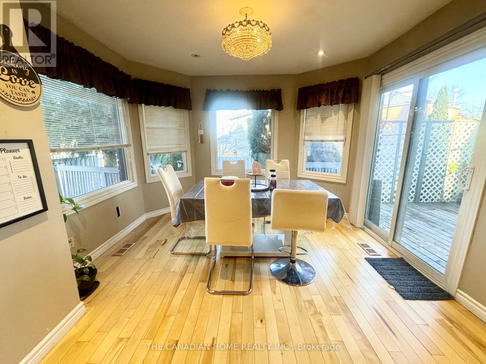 197 Johnson Street, Barrie, Ontario  L4M 5Y9 - Photo 10 - S13046066