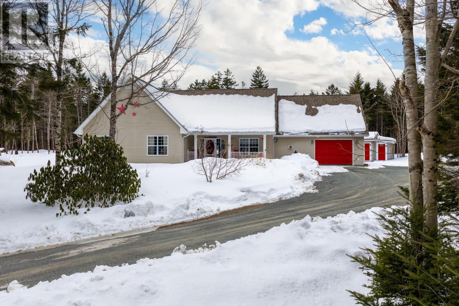 278 Pleasant Drive, Gaetz Brook, Nova Scotia  B0J 1N0 - Photo 2 - 202604696