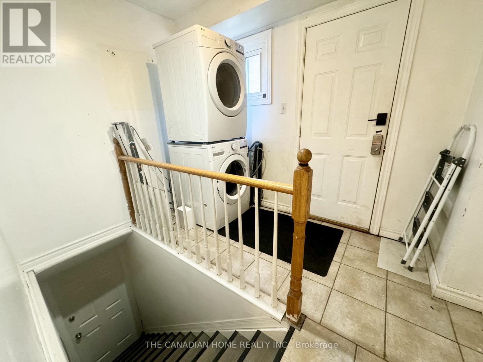 197 Johnson Street, Barrie, Ontario  L4M 5Y9 - Photo 28 - S13046066