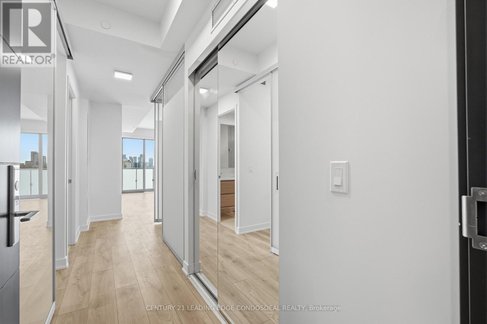 1802 - 29 Green Trail Court, Toronto, Ontario  M2K 0J9 - Photo 7 - C13103016