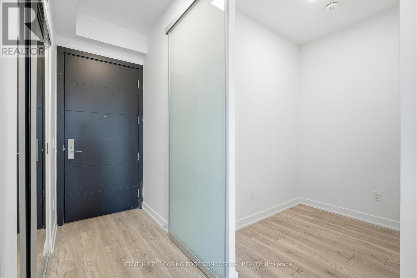 1802 - 29 Green Trail Court, Toronto, Ontario  M2K 0J9 - Photo 8 - C13103016