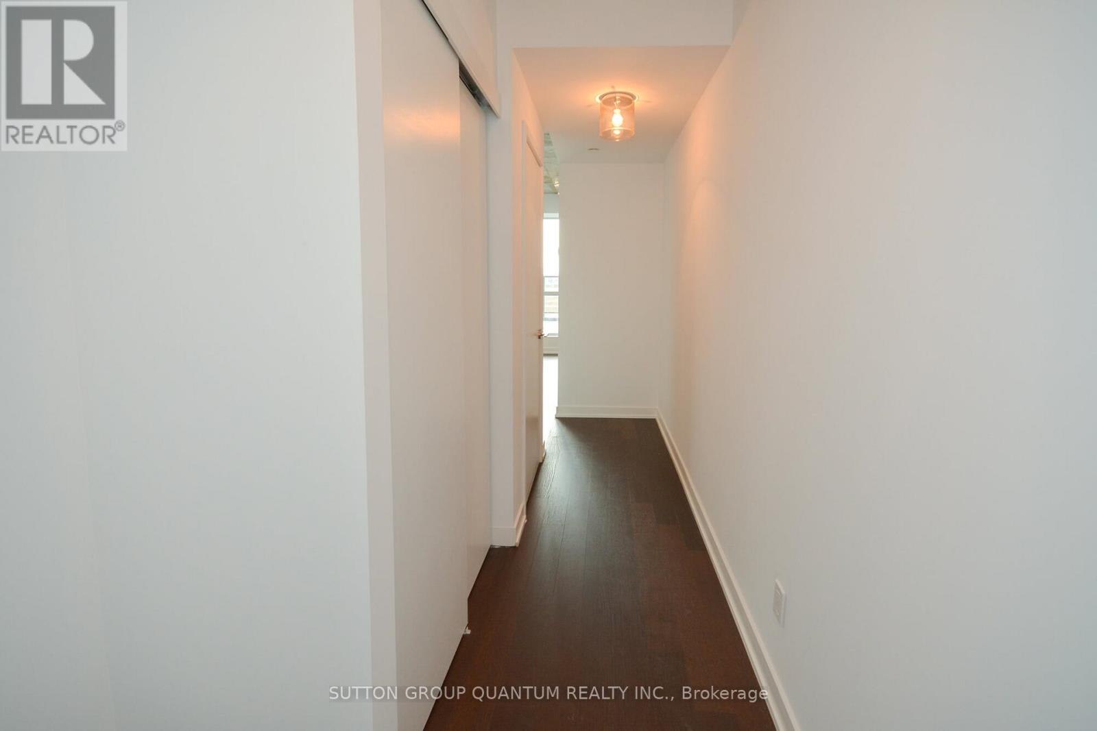 1127 - 1030 King Street W, Toronto, Ontario  M6K 0B4 - Photo 2 - C13103072