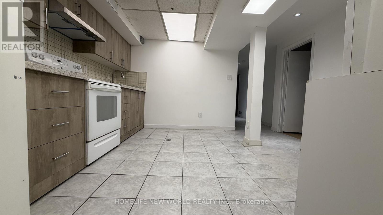Lower Level - 135 Pineway Boulevard, Toronto, Ontario  M2H 1A9 - Photo 18 - C13103090