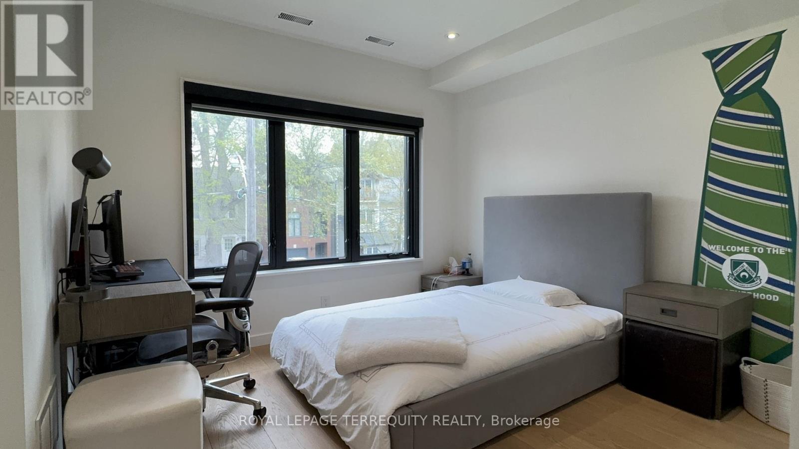 67 Gormley Avenue, Toronto, Ontario  M4V 1Y9 - Photo 14 - C13103254