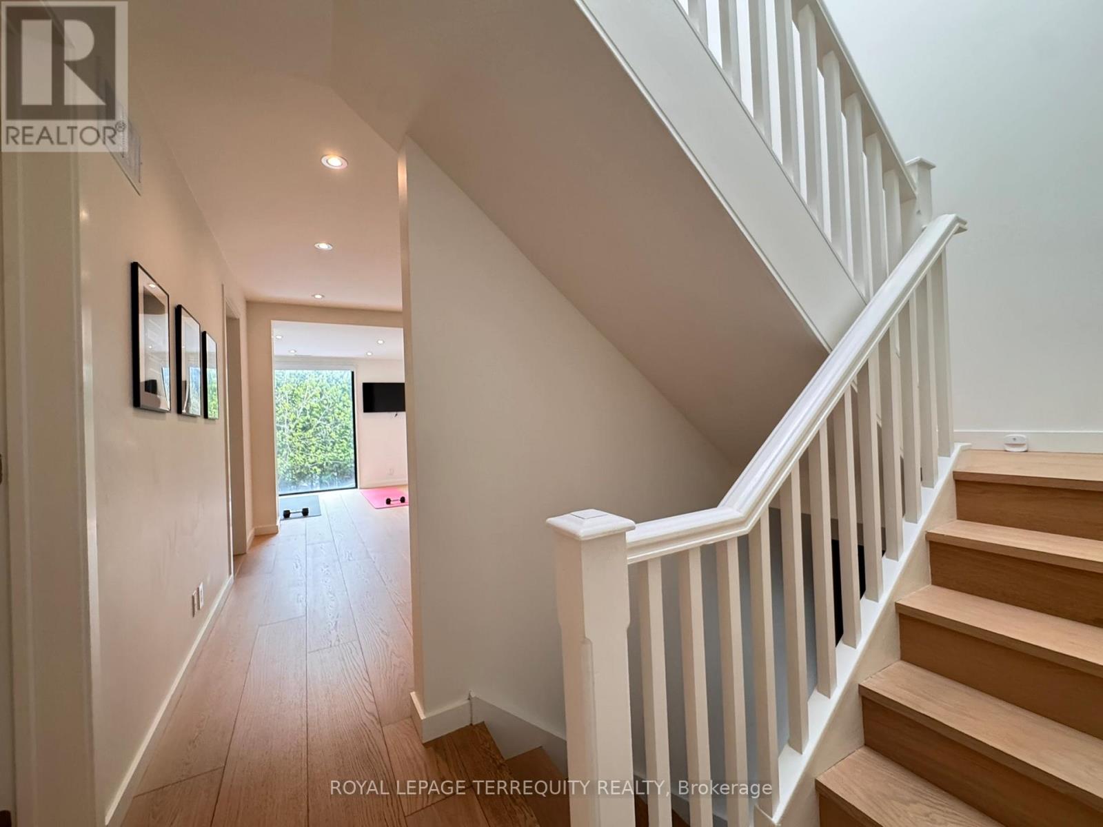 67 Gormley Avenue, Toronto, Ontario  M4V 1Y9 - Photo 22 - C13103254