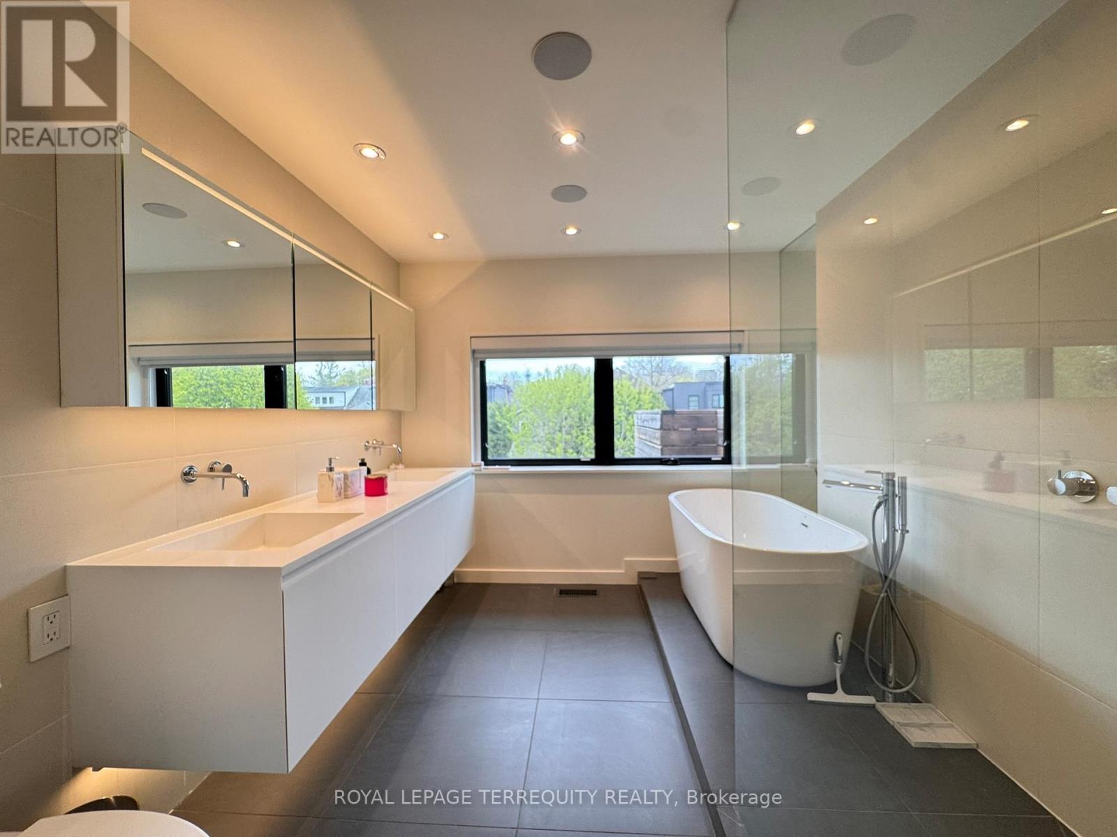 67 Gormley Avenue, Toronto, Ontario  M4V 1Y9 - Photo 27 - C13103254