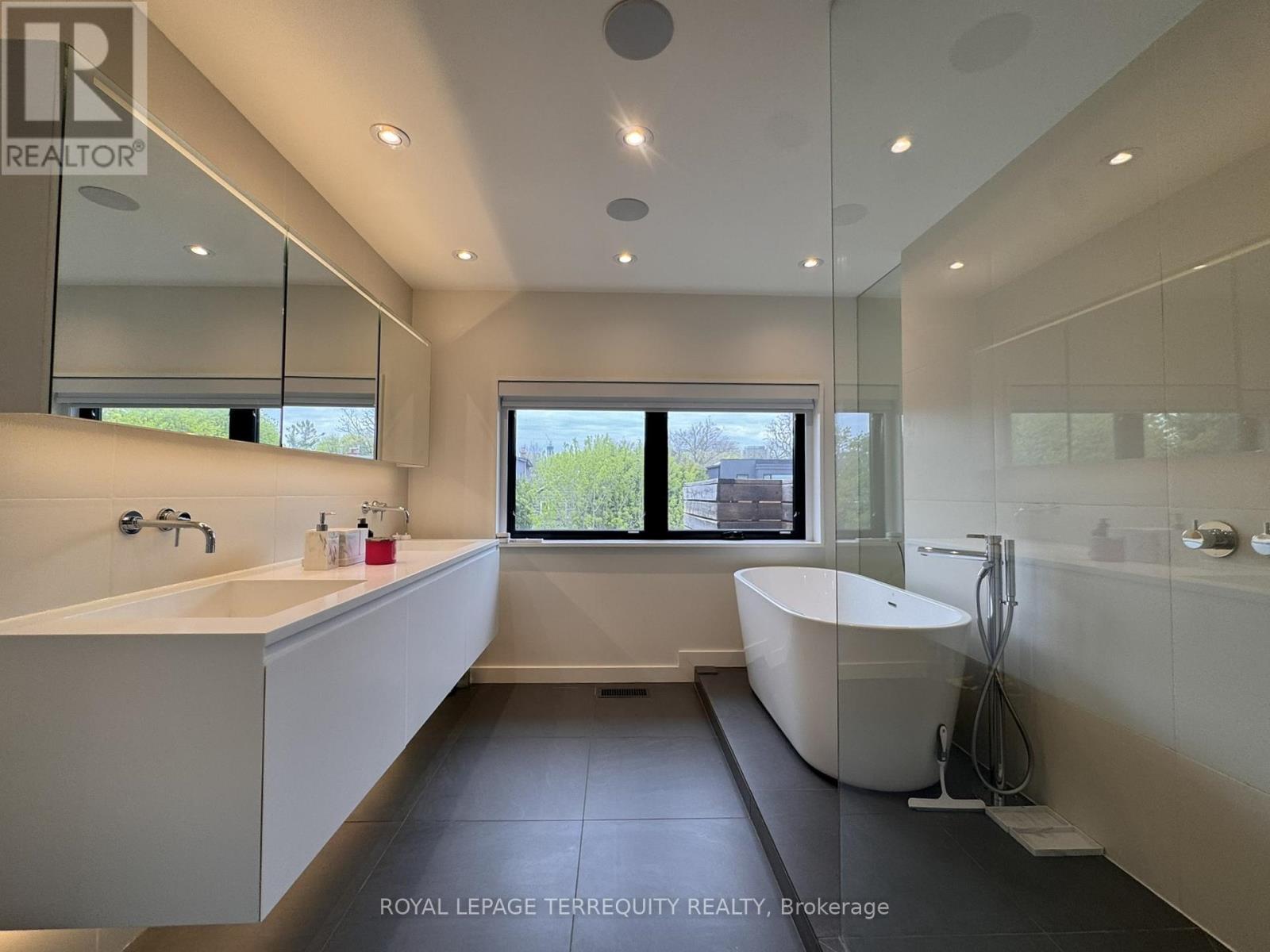 67 Gormley Avenue, Toronto, Ontario  M4V 1Y9 - Photo 29 - C13103254