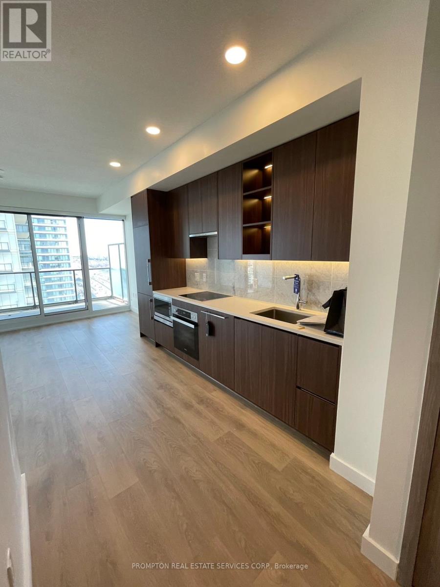 2215 - 85 Mcmahon Drive, Toronto, Ontario  M2K 0H1 - Photo 5 - C13103334