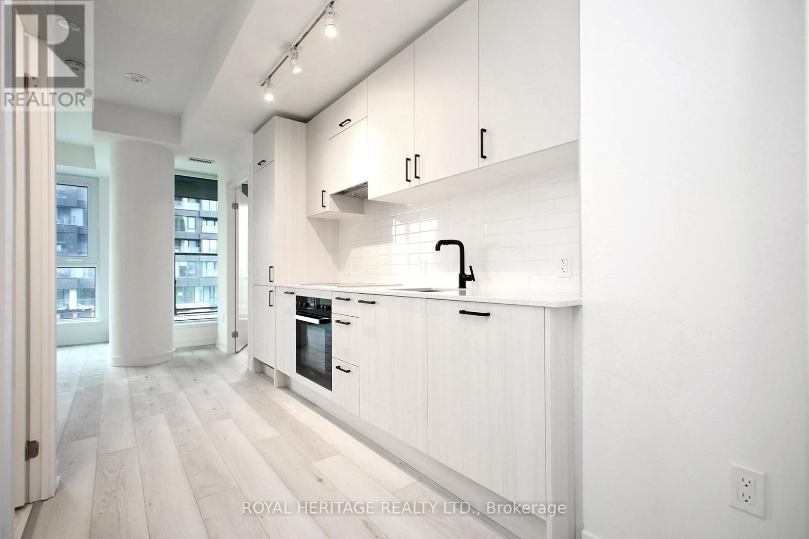 602 - 5 Quarrington Lane, Toronto, Ontario  M3C 0S5 - Photo 11 - C13103342