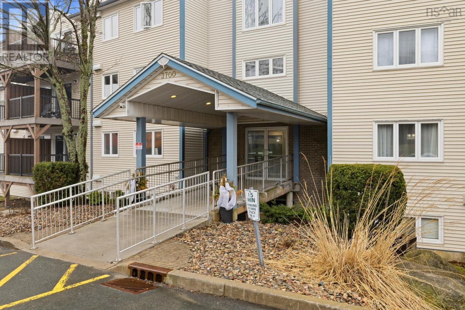 512 3700 John Parr Drive, Halifax, Nova Scotia  B3K 5V4 - Photo 3 - 202607930