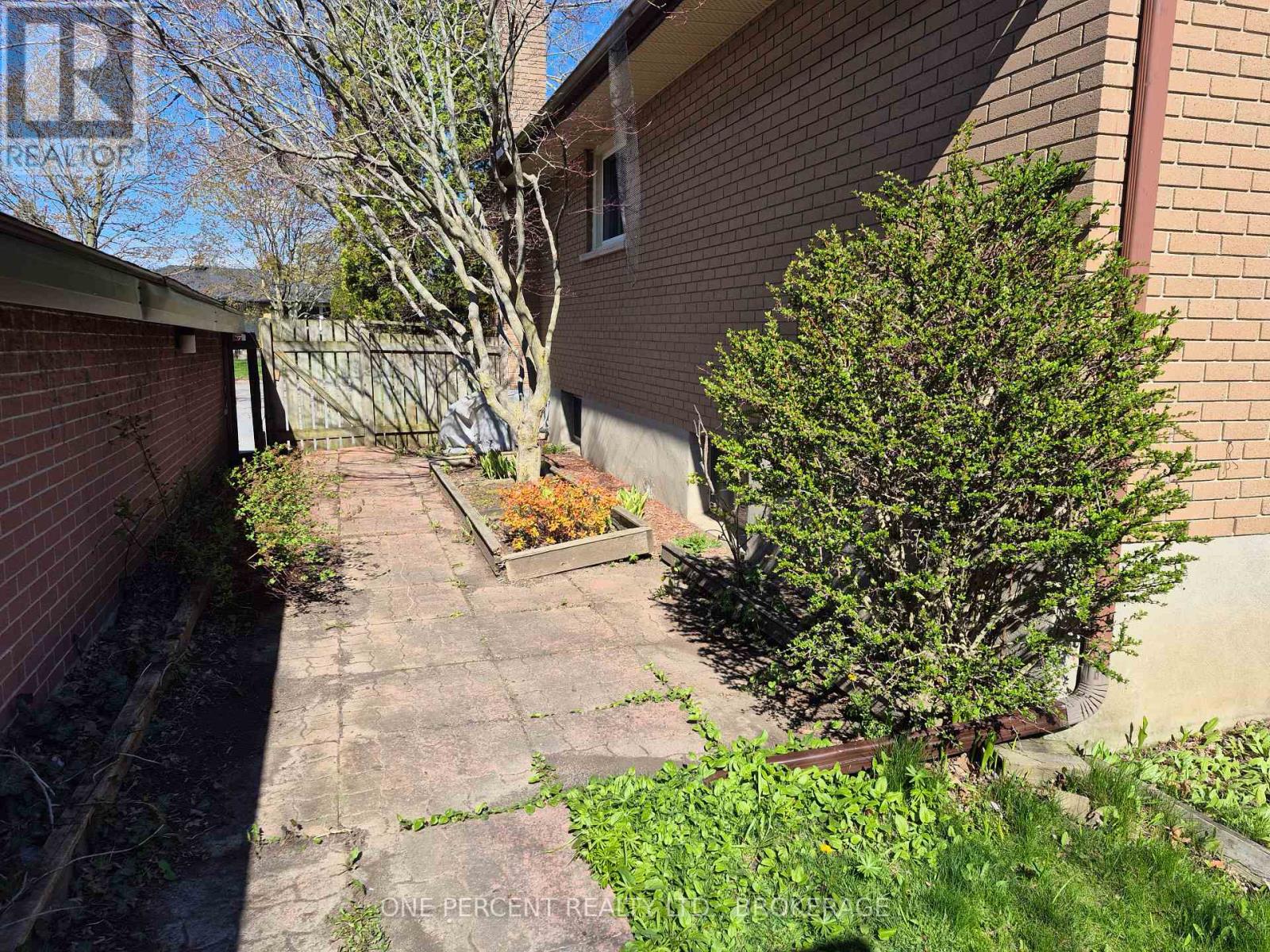 12 Campbell Crescent, Kingston, Ontario  K7M 1Z5 - Photo 8 - X13103170