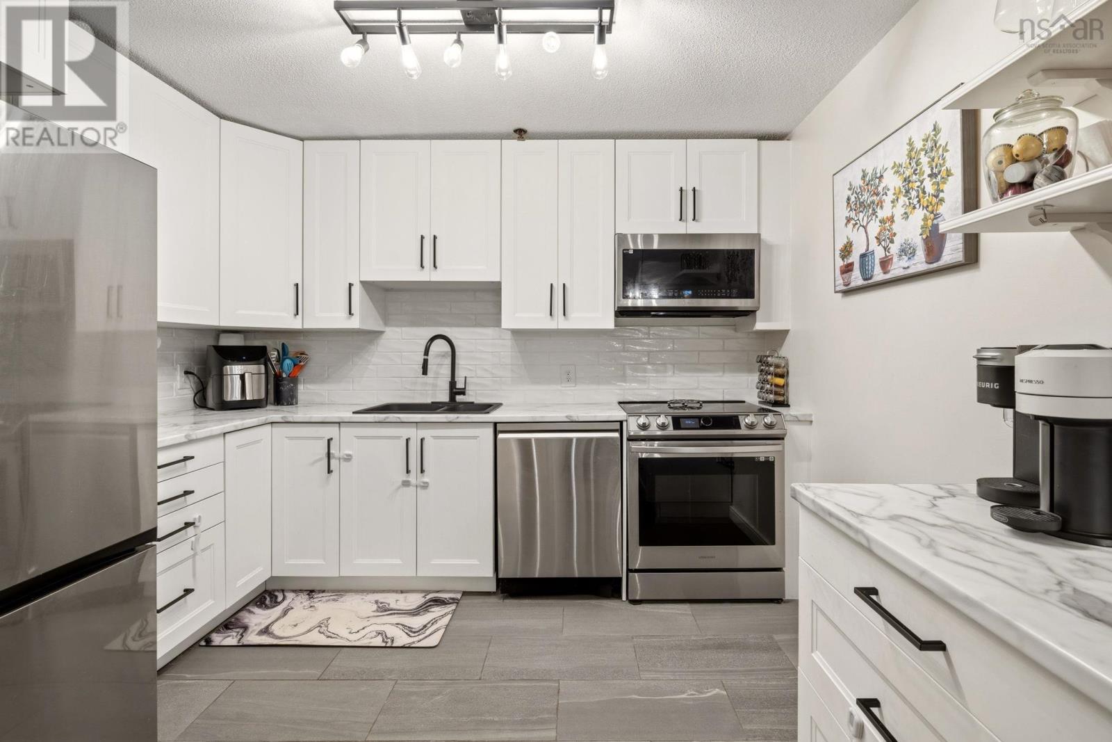512 3700 John Parr Drive, Halifax, Nova Scotia  B3K 5V4 - Photo 7 - 202607930