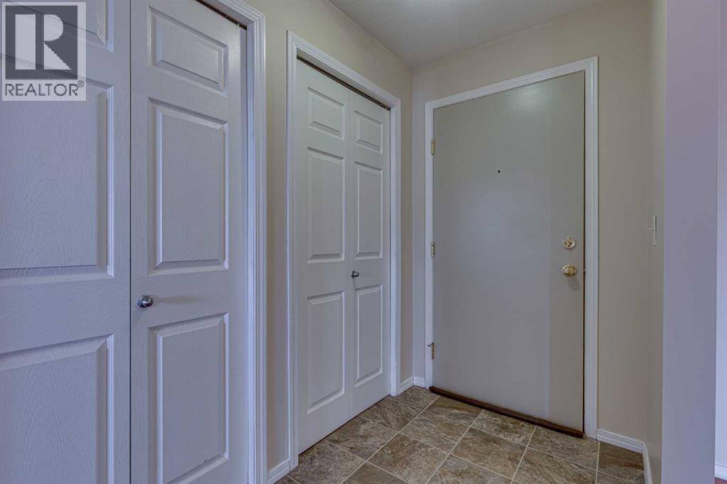 2408, 12 Ironside Street, Red Deer, Alberta  T4R 3R6 - Photo 5 - A2308047