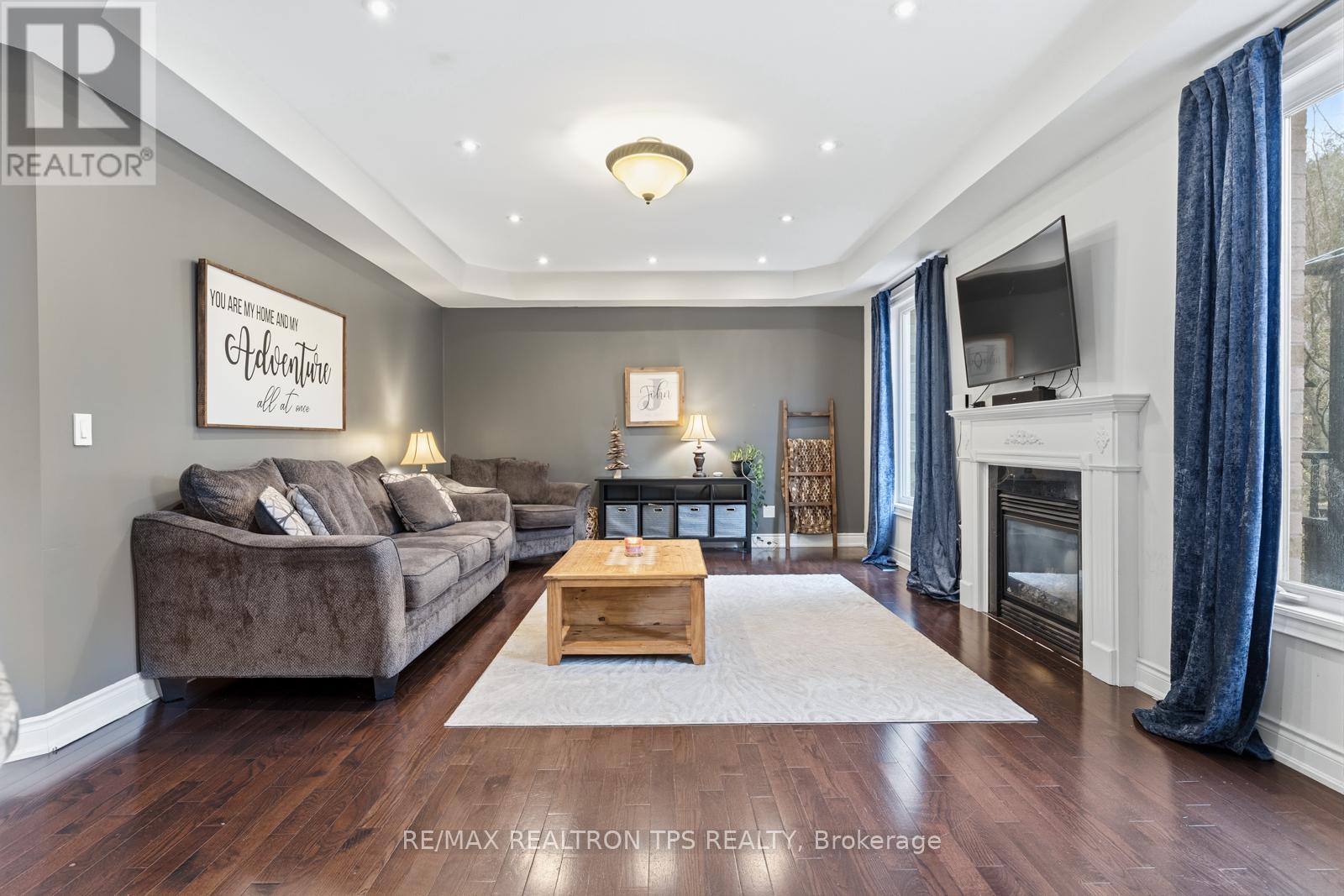 555 Kingsfield Loop, Oshawa, Ontario  L1K 0H8 - Photo 9 - E13103156