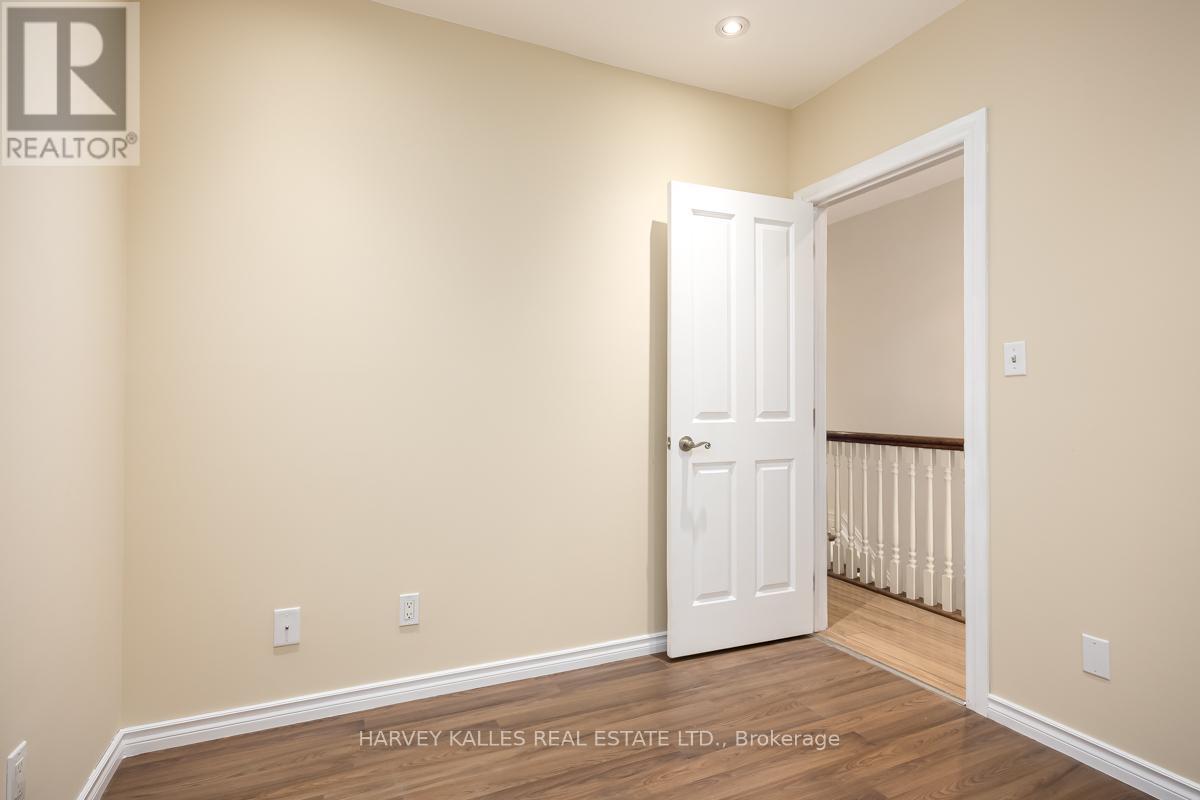 50 Ashdale Avenue, Toronto, Ontario  M4L 2Y7 - Photo 21 - E13103258