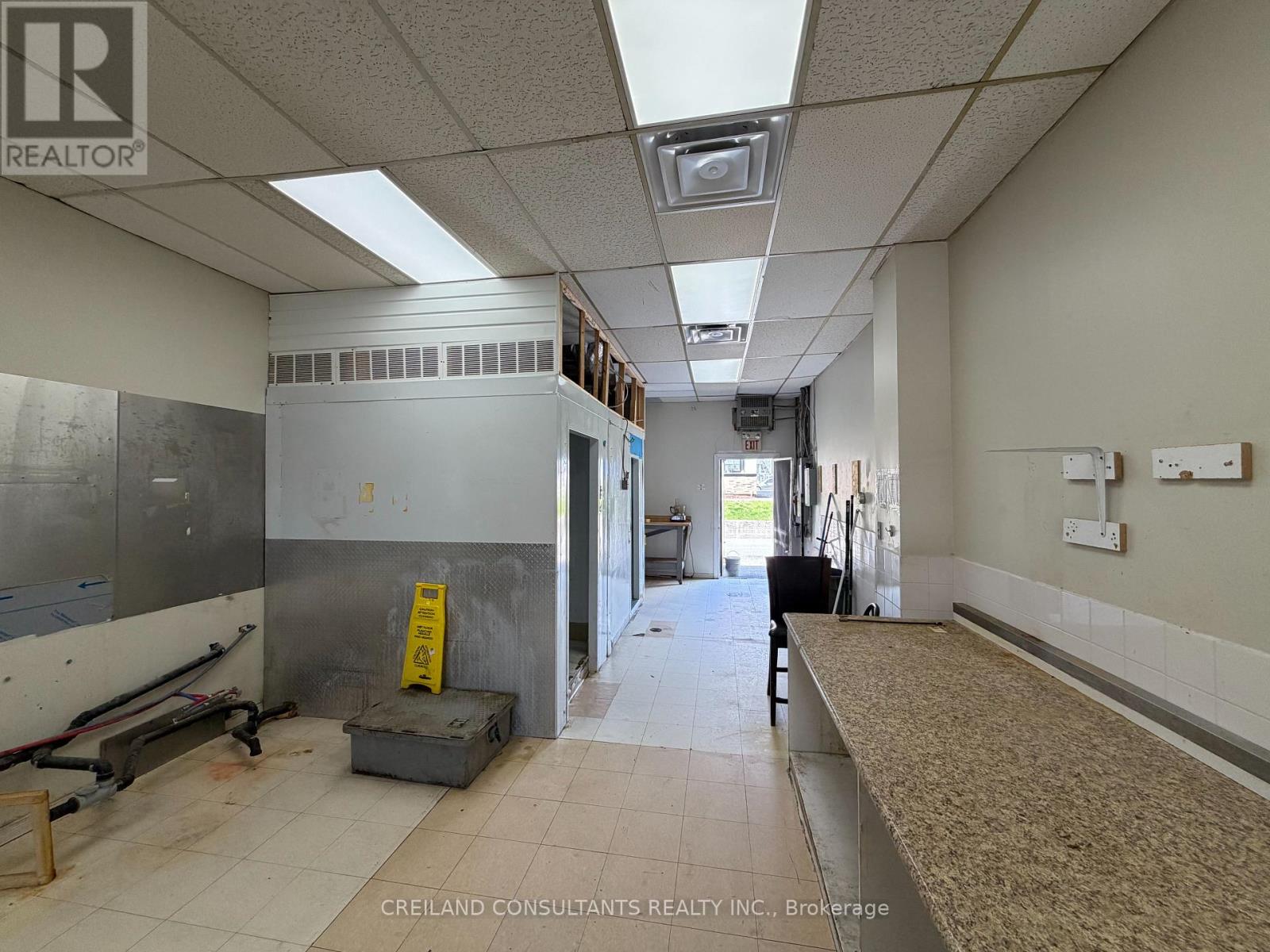 U#4 - 235 Bayly Street, Ajax, Ontario  L1S 3K3 - Photo 6 - E13103344
