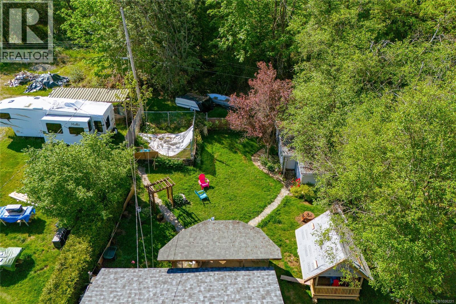 44 Arbutus St W, Lake Cowichan, British Columbia  V0R 2G0 - Photo 34 - 1036221