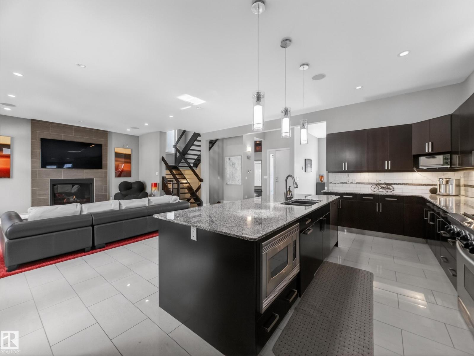 10650 66 Av Nw, Edmonton, Alberta  T6H 1X6 - Photo 8 - E4486601